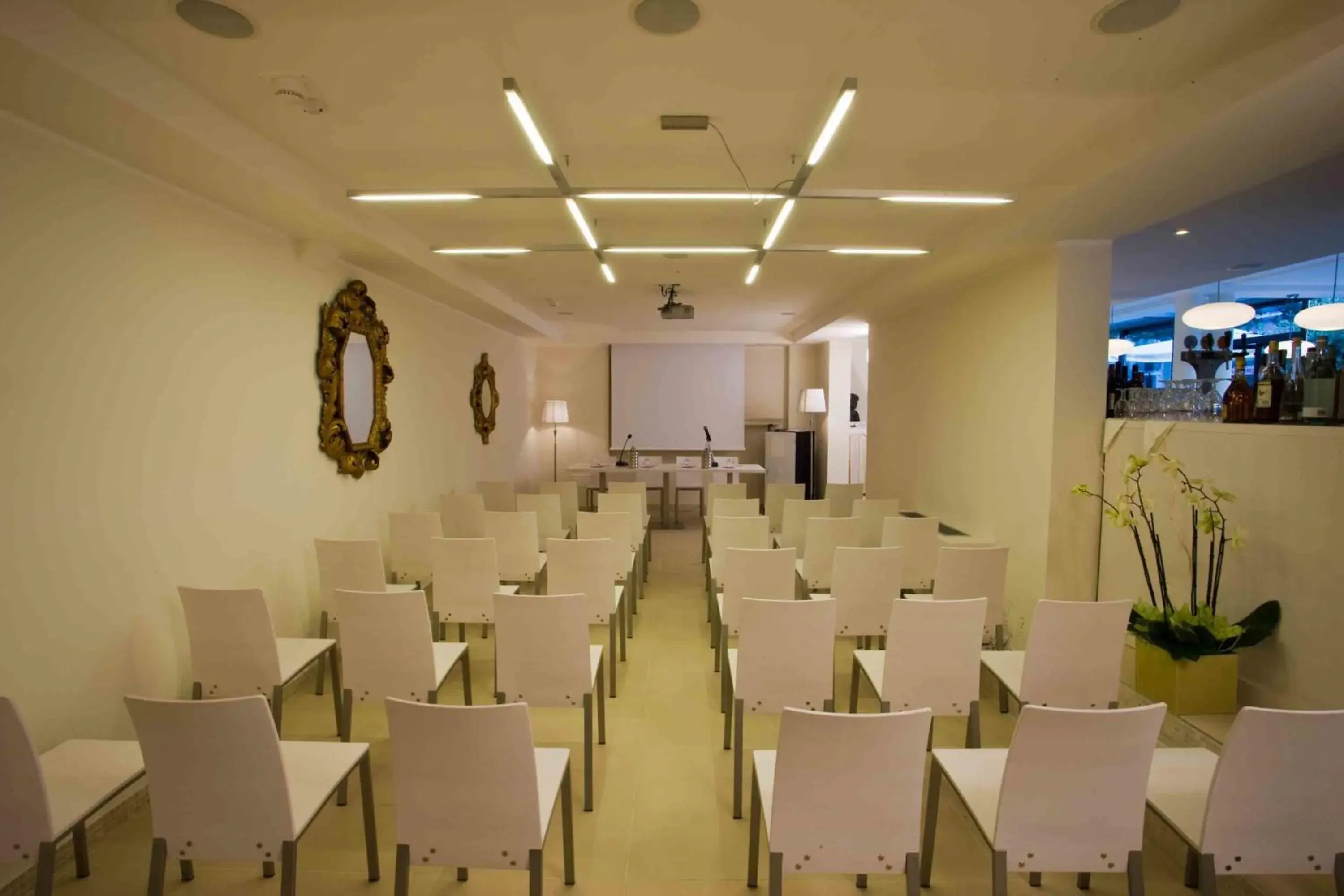 Meeting/conference room in Ferretti Beach Hotel