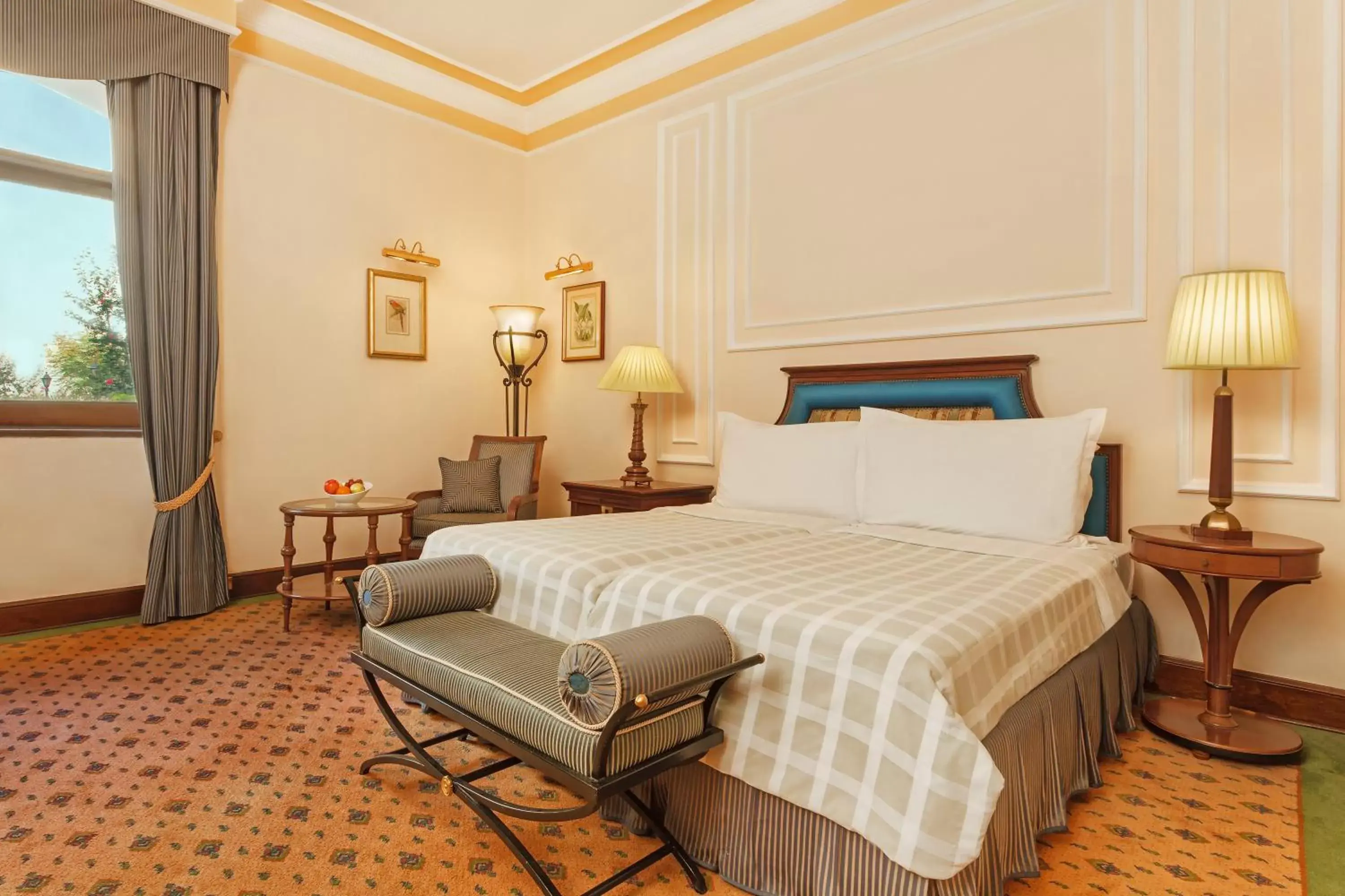 Bedroom in The Oberoi Grand Kolkata Bedroom in The Oberoi Grand Kolkata