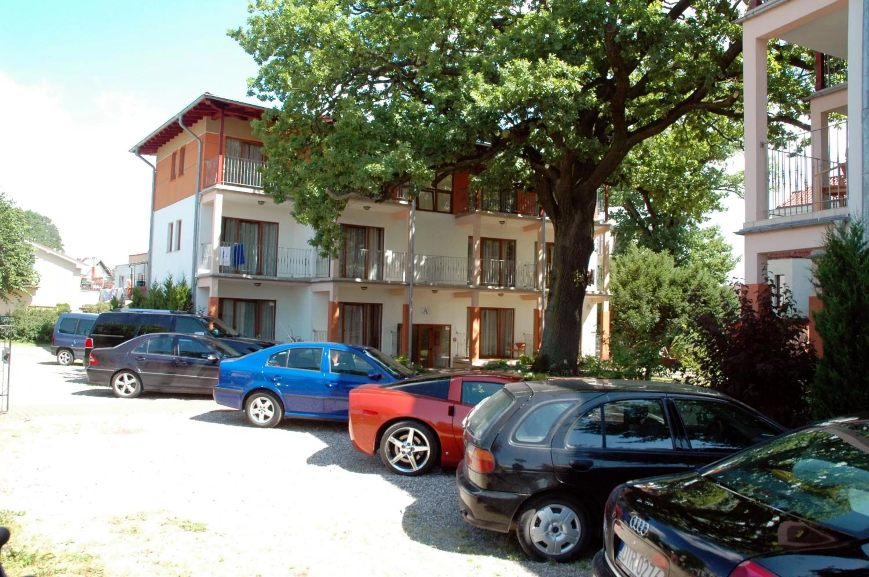 Property building in Rezydencja 5 Dębów