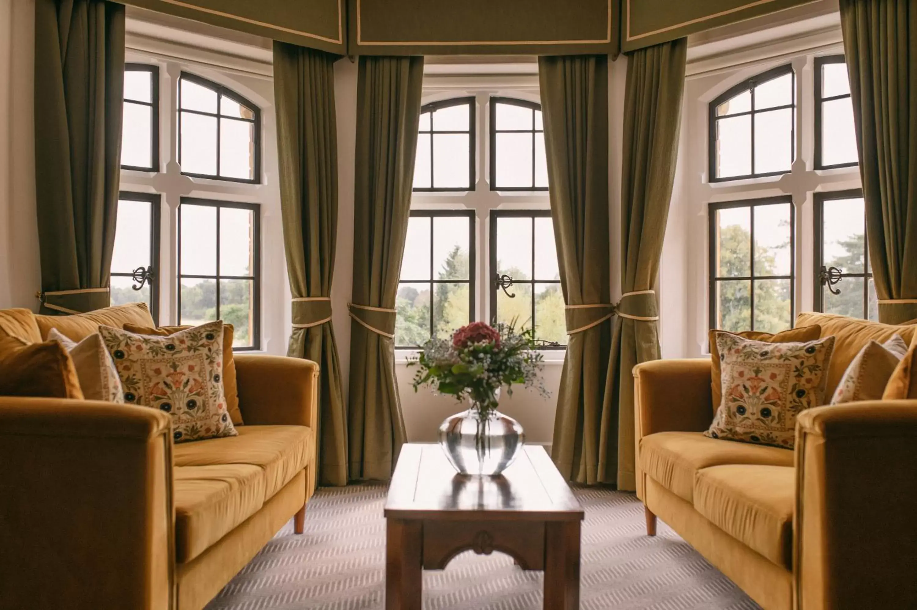 Seating Area in The Elvetham Hotel