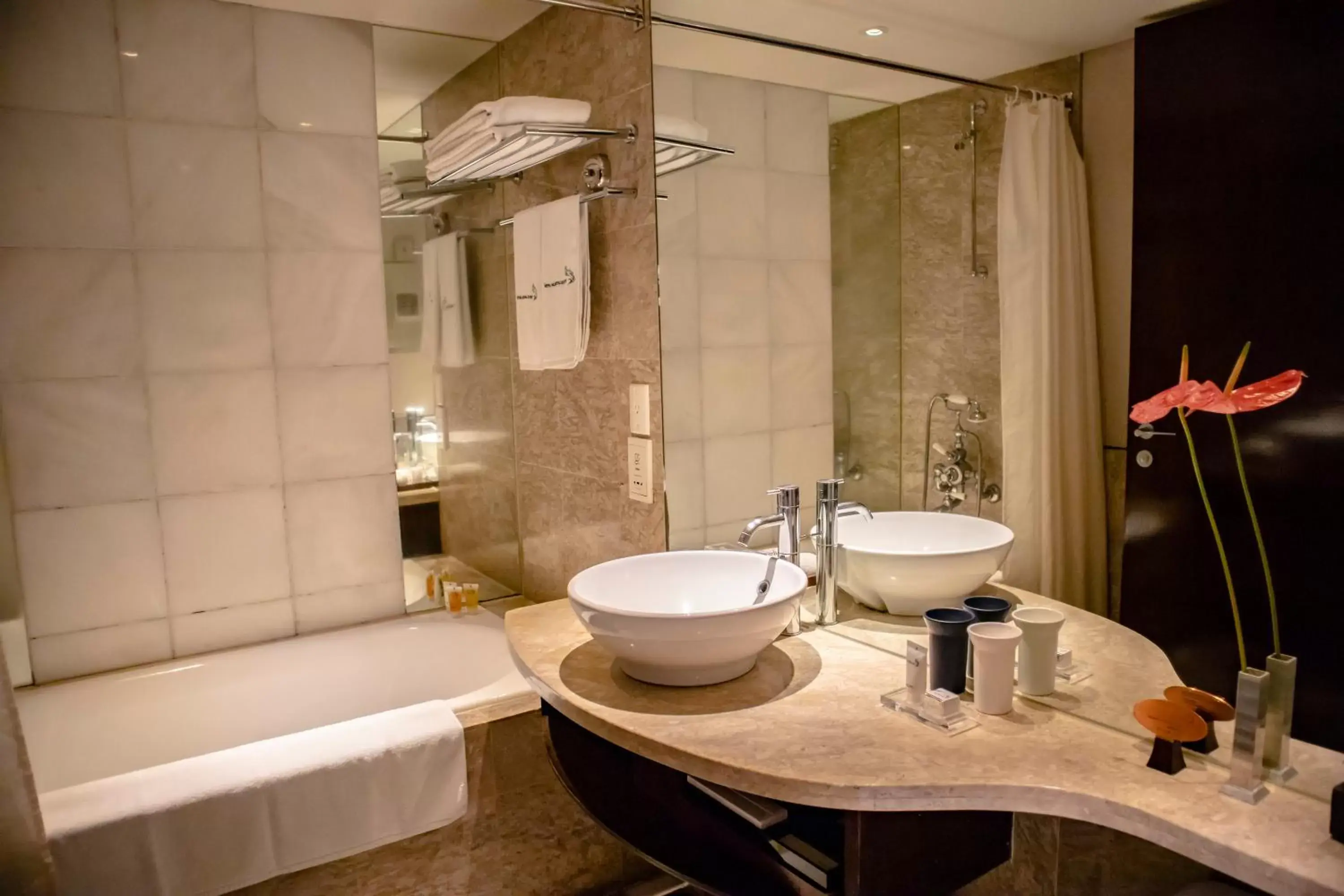 Shower, Bathroom in Les Suites Taipei - Da An