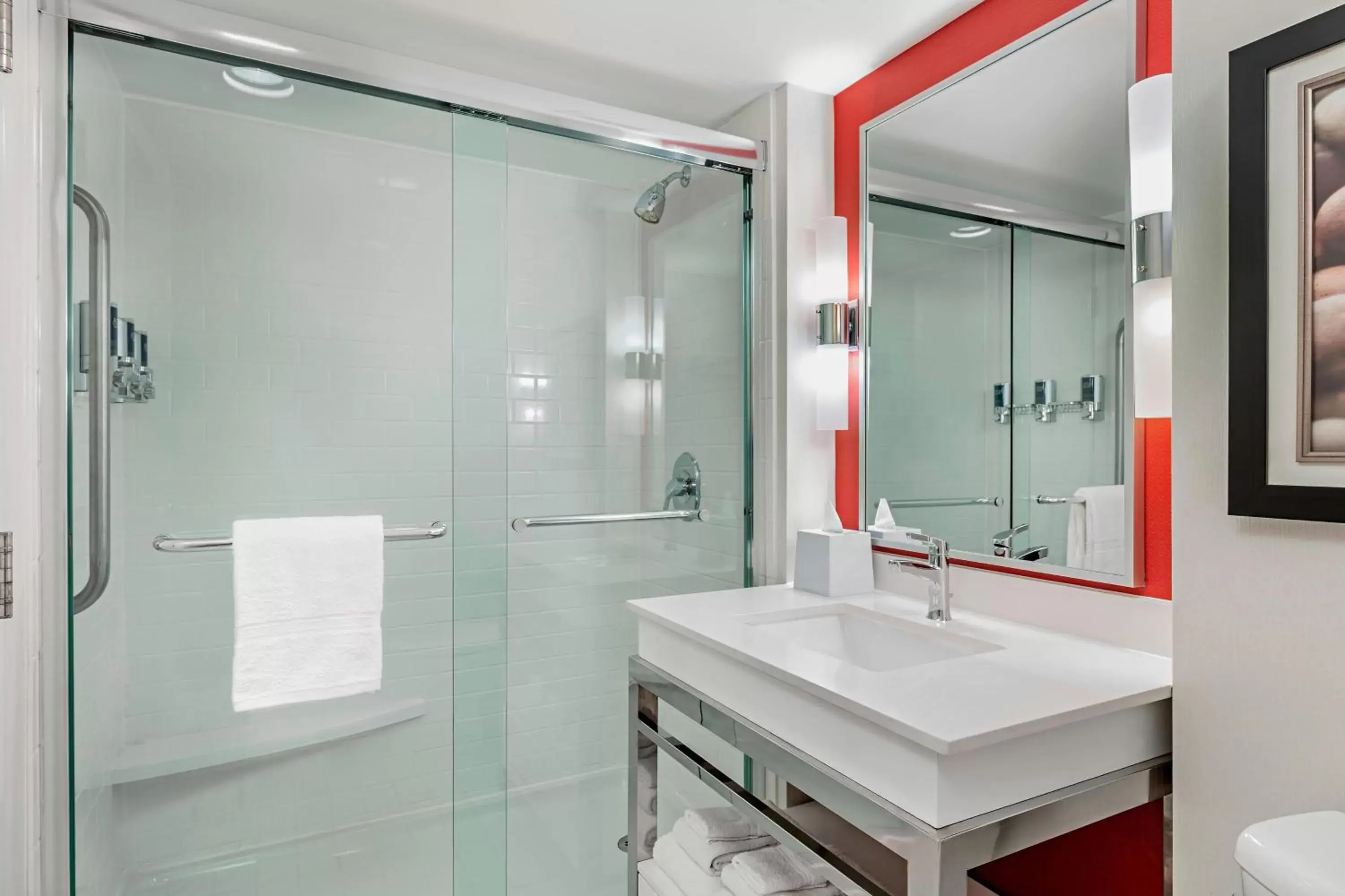 Bathroom in Four Points by Sheraton London