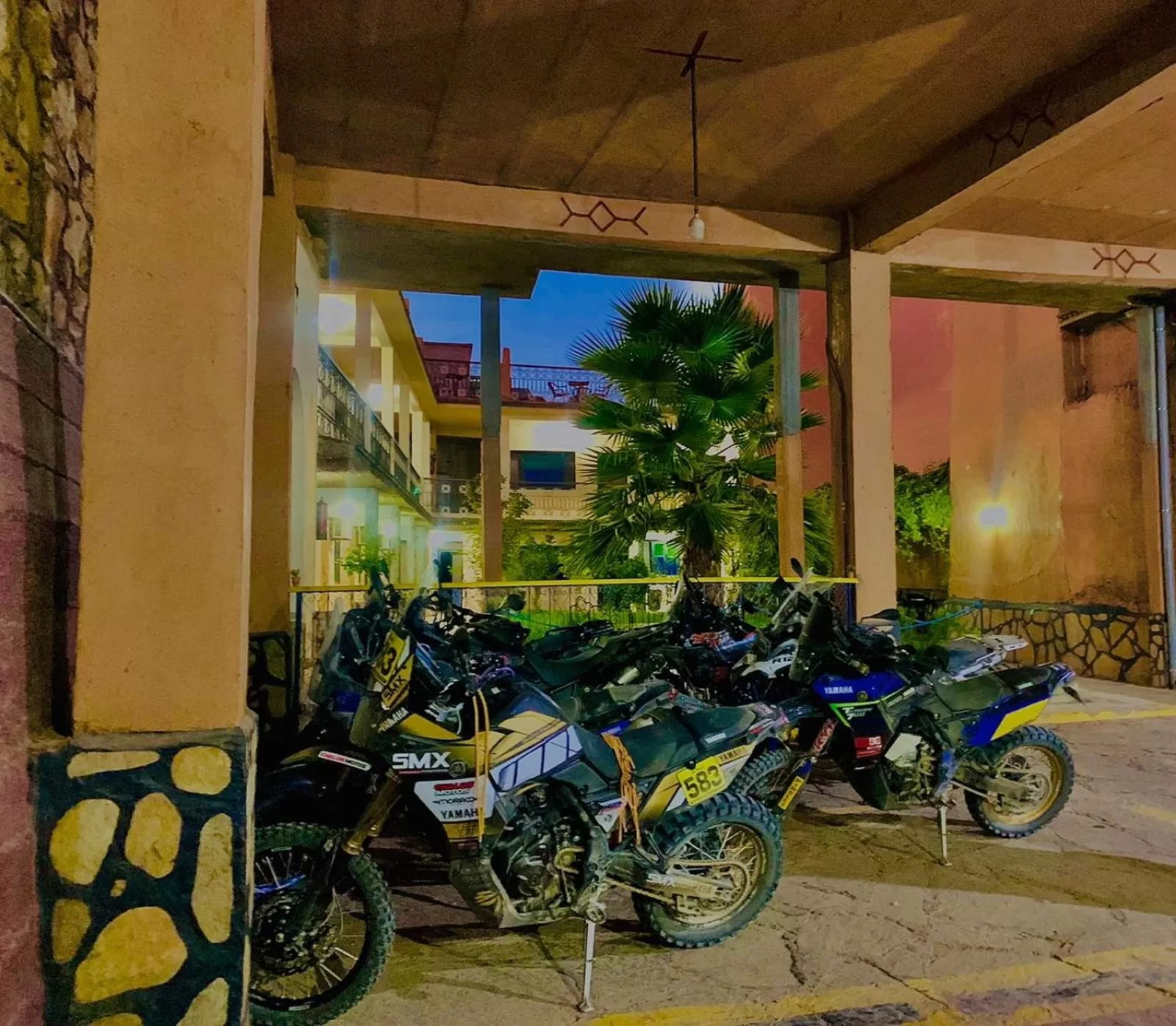 Parking in Hotel Restaurant La Kasbah