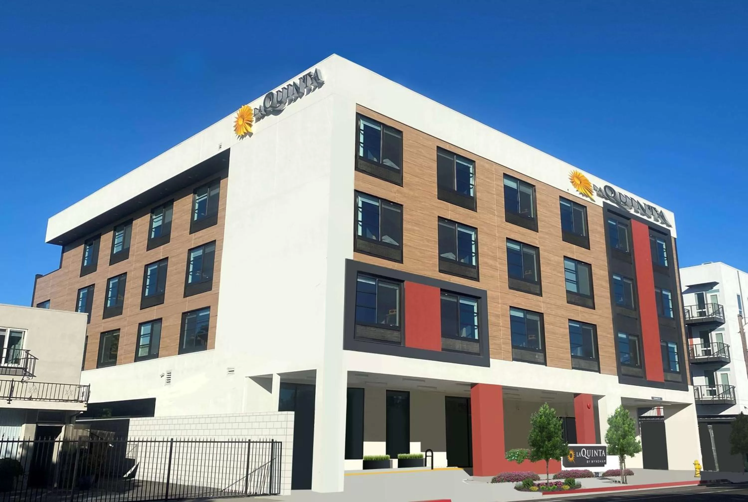 La Quinta Inn & Suites by Wyndham San Jose Airport-Downtown