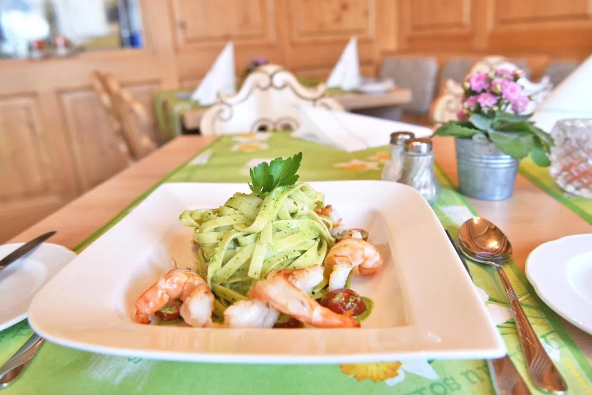 Food in Hotel Hirschen