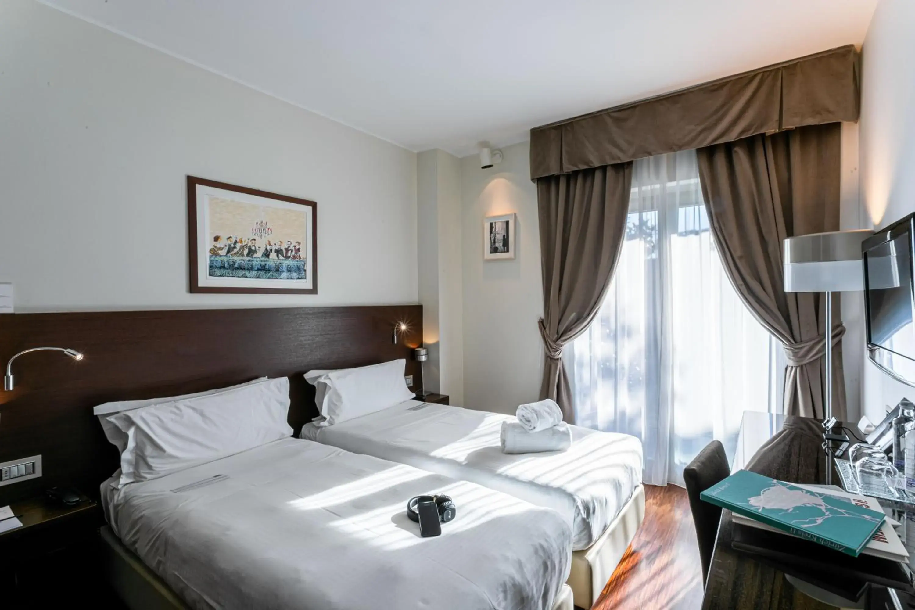 Classic Twin Room in Hotel Milano Scala Classic Twin Room in Hotel Milano Scala