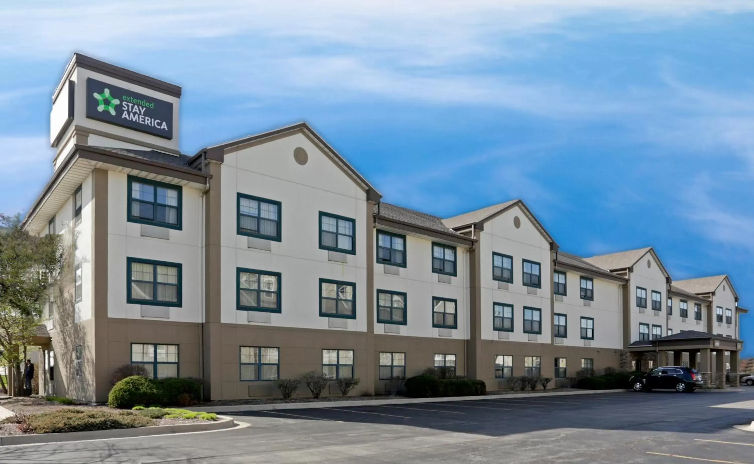 Property building in Extended Stay America Suites - Champaign - Urbana