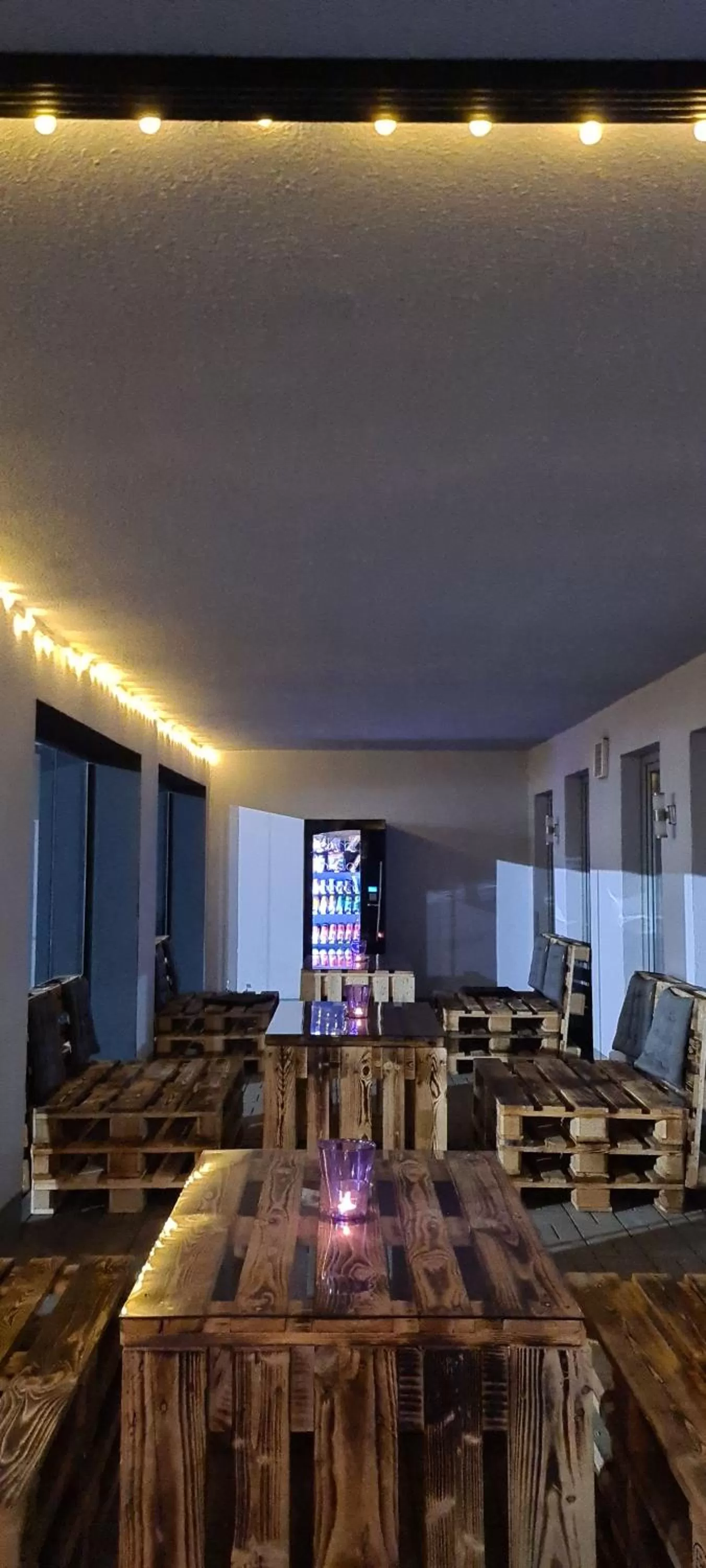 Property building in Hotel Come In