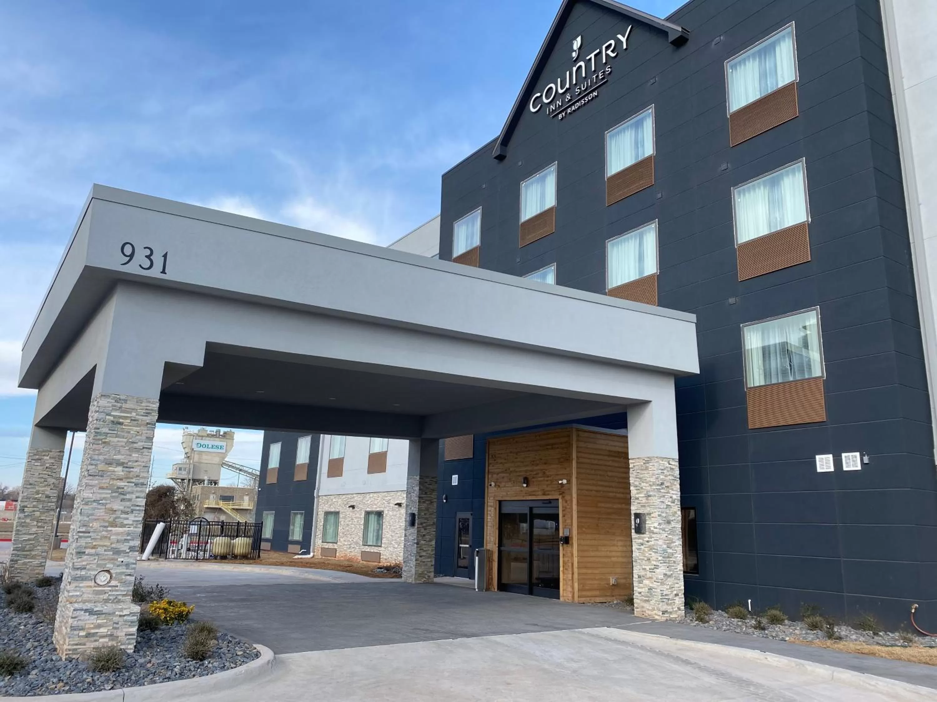 Property building in Country Inn & Suites by Radisson, Oklahoma City - Bricktown, OK