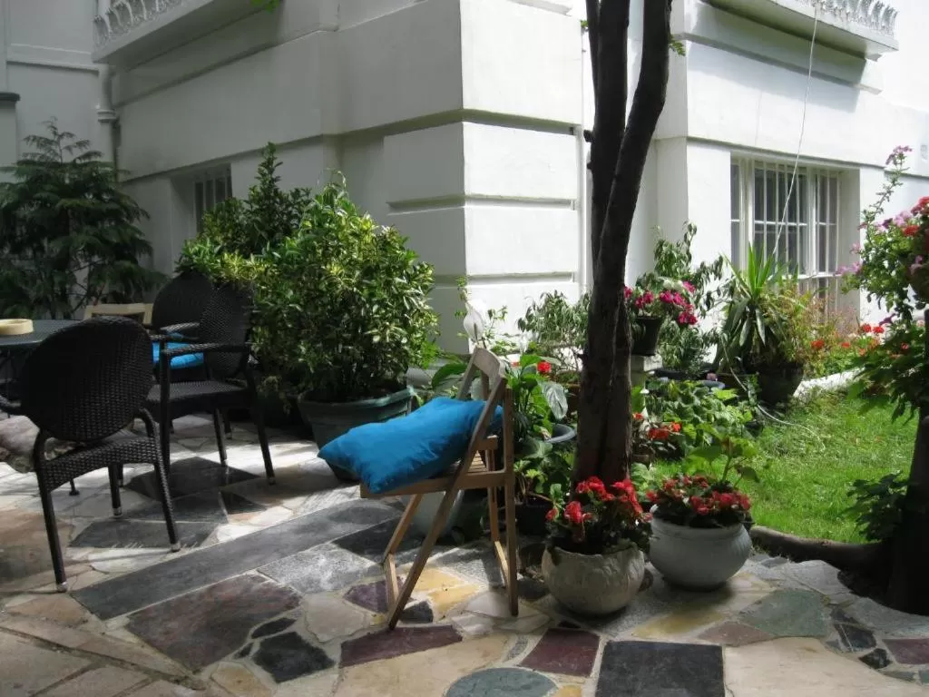 Garden in Dawson Place, Juliette's Bed and Breakfast