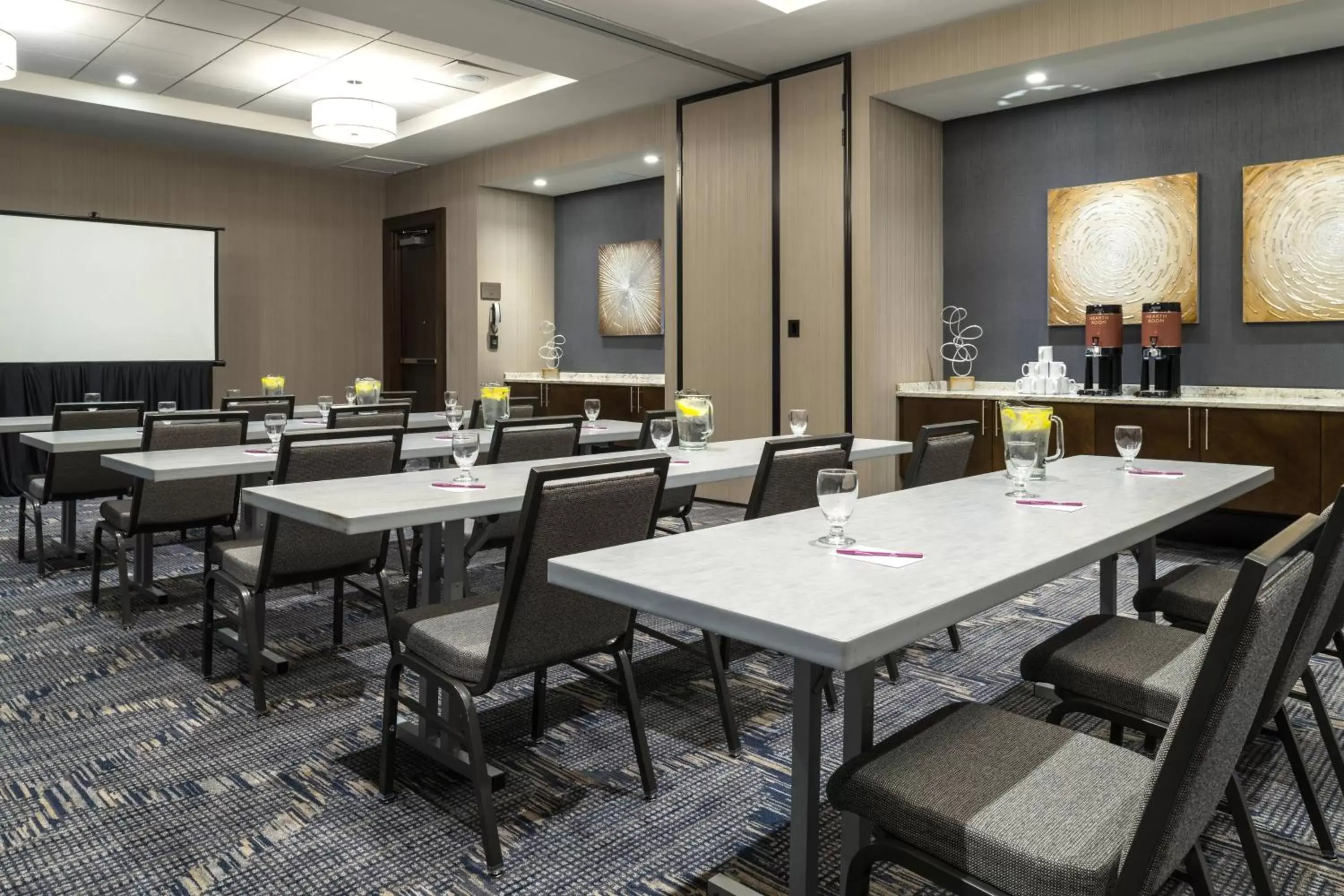 Meeting/conference room in Residence Inn by Marriott Boston Concord