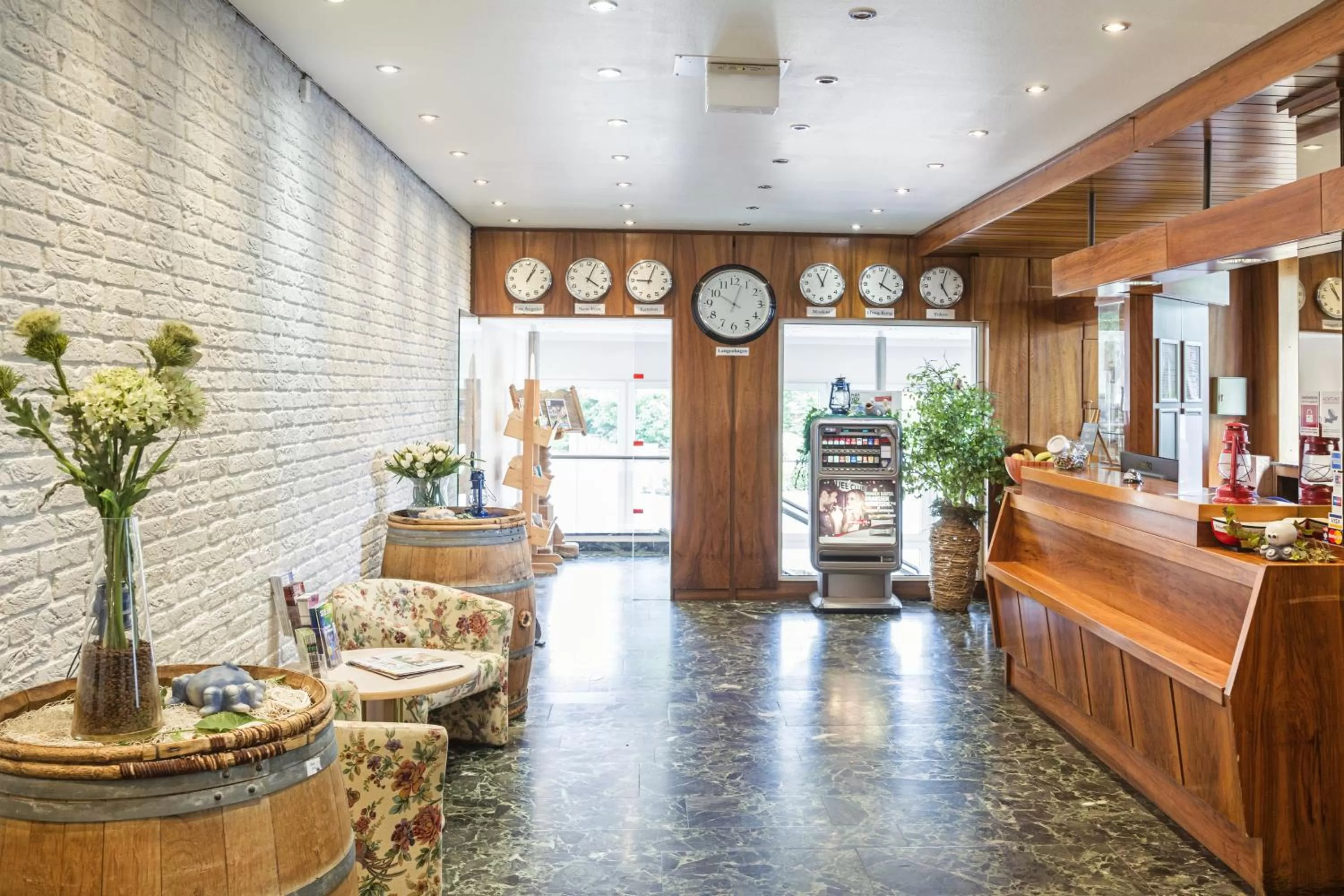 Lobby or reception in Hotel Hannover Airport by Premiere Classe