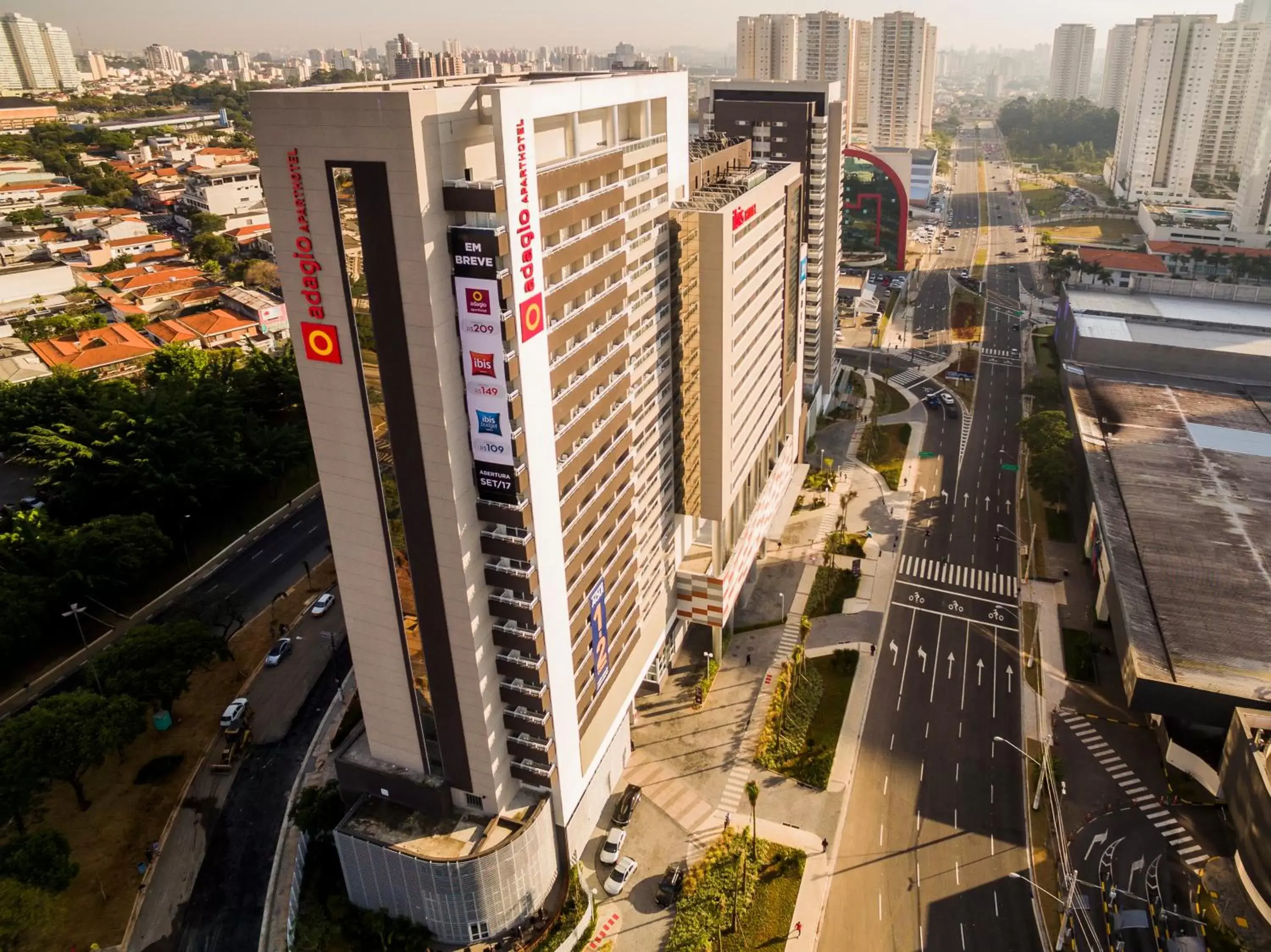 Property building in Aparthotel Adagio Sao Bernardo Do Campo Property building in Aparthotel Adagio Sao Bernardo Do Campo