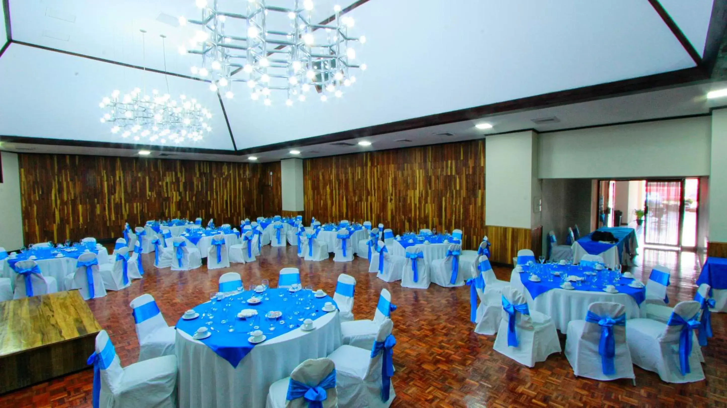 Banquet/Function facilities, Banquet Facilities in Hotel Ambassador