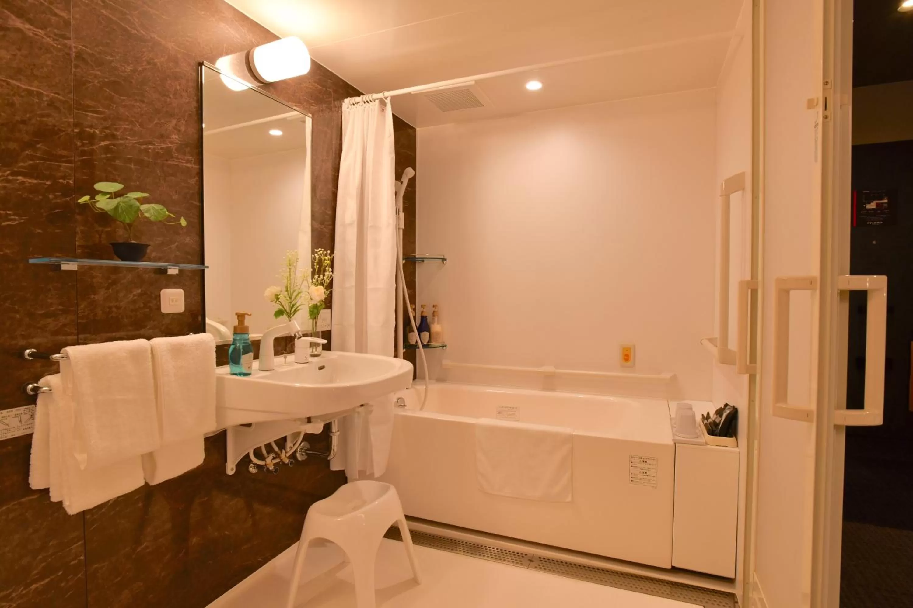 Bathroom in FL Hotel Dotonbori