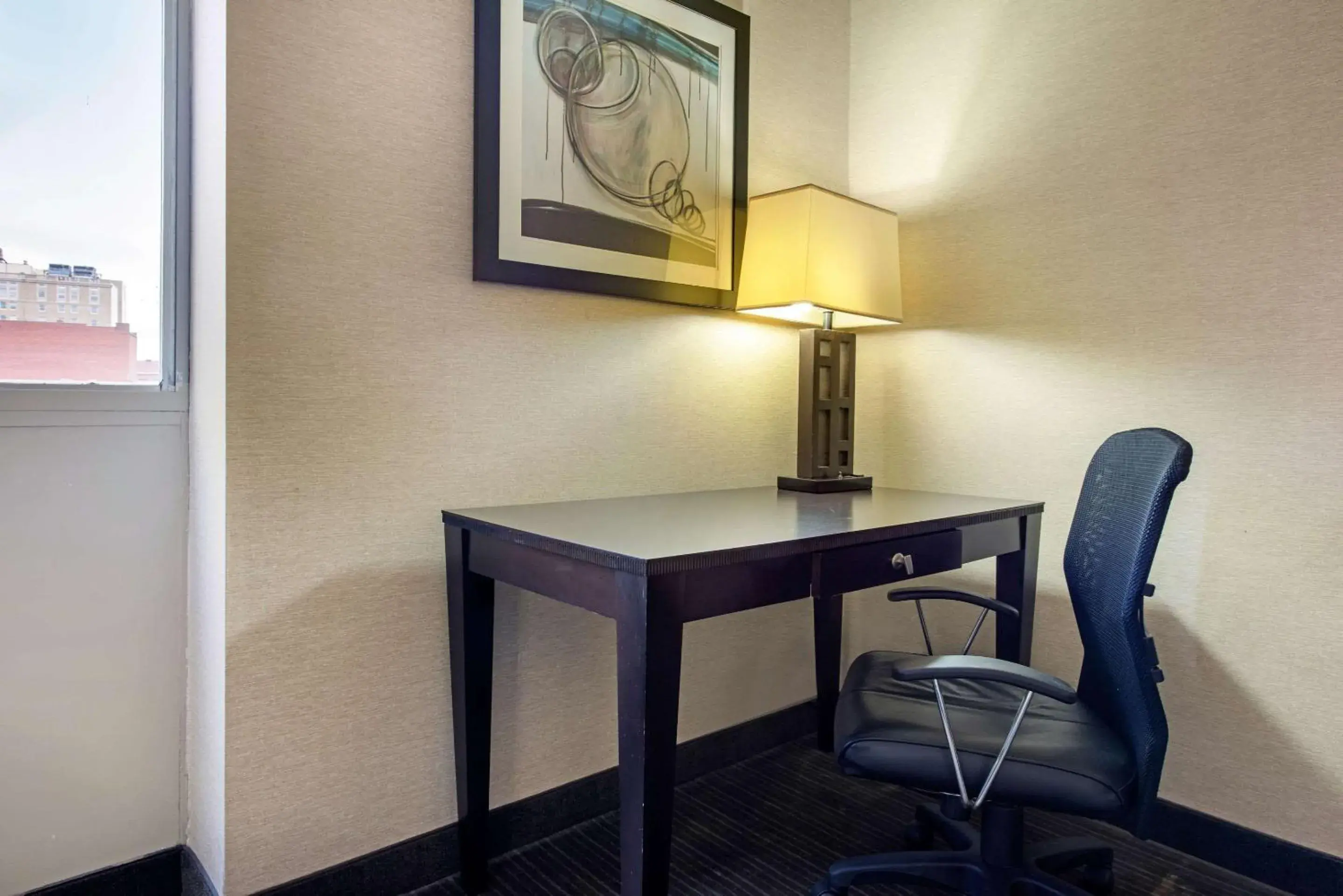 Photo of the whole room, Seating Area in Quality Inn & Suites