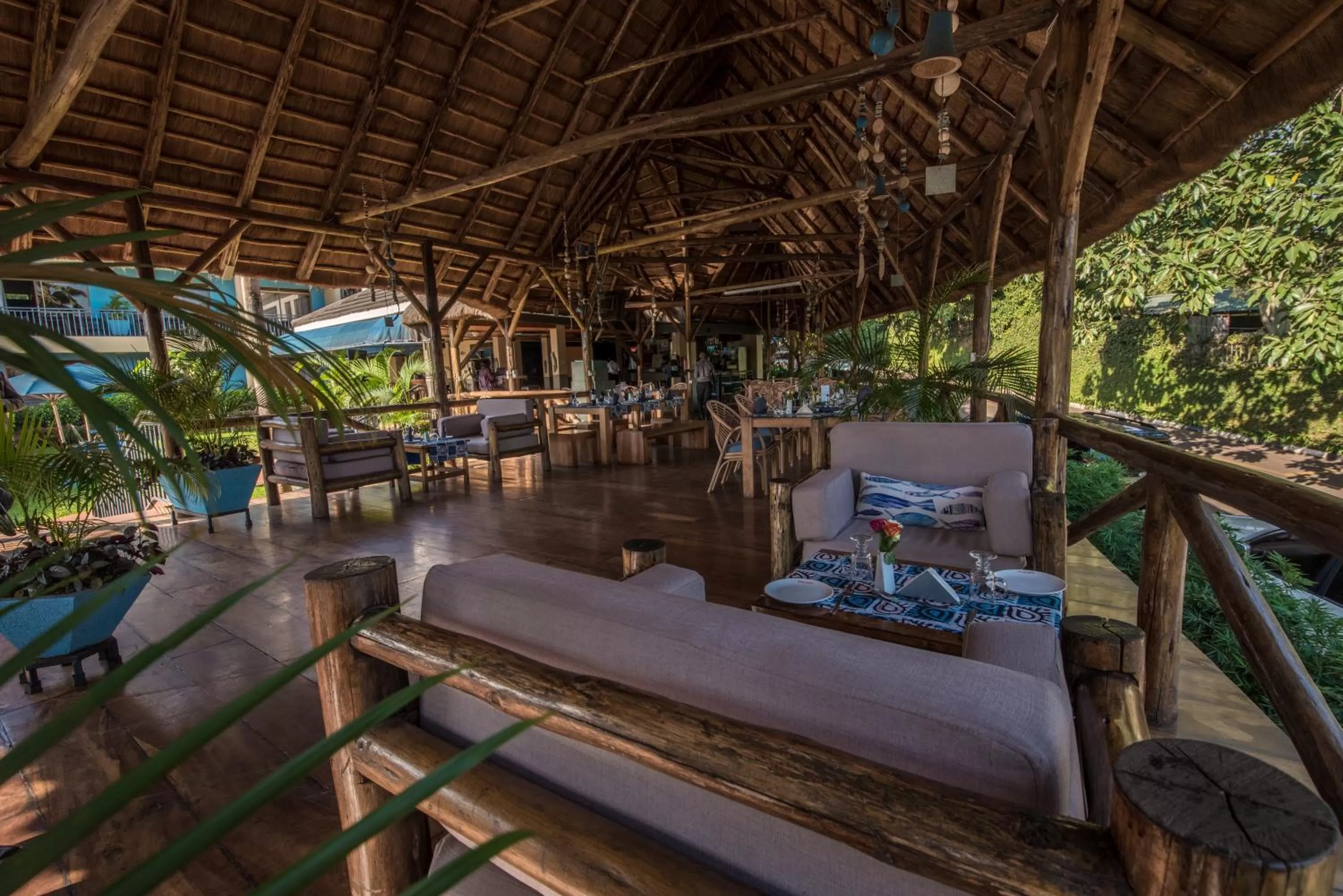 Food and drinks in Dolphin Suites