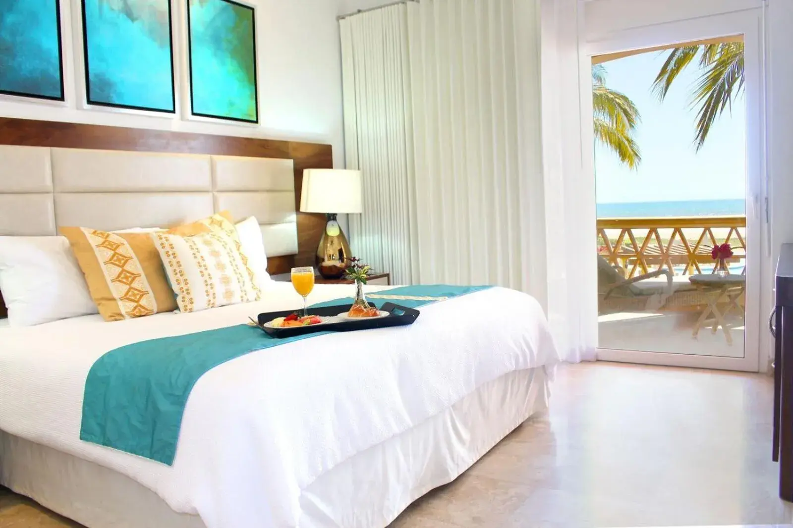 Bed in Las Villas by Estrella del Mar