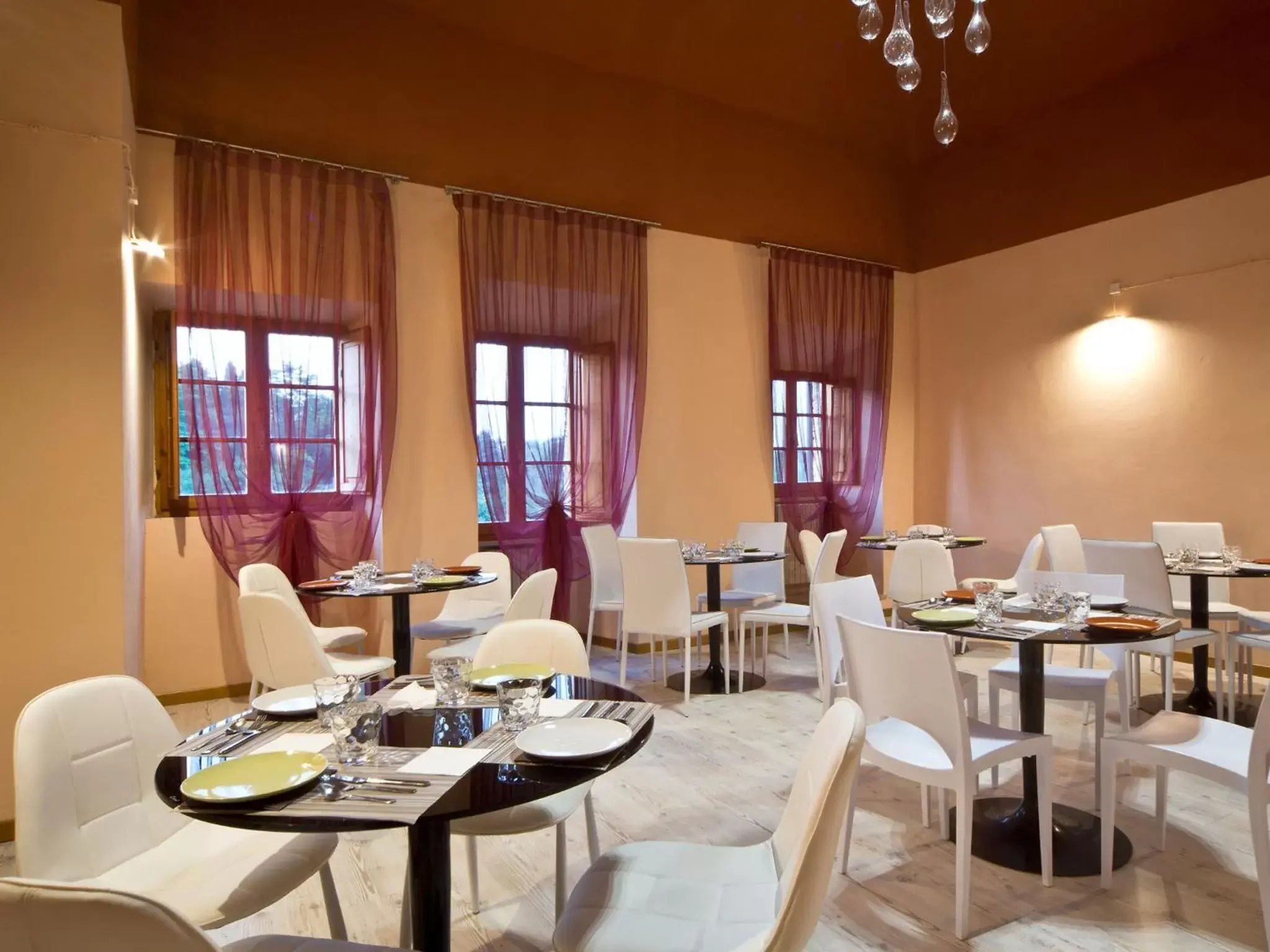 Lounge or bar, Restaurant/Places to Eat in Hotel Palazzo Renieri - 3stelle S