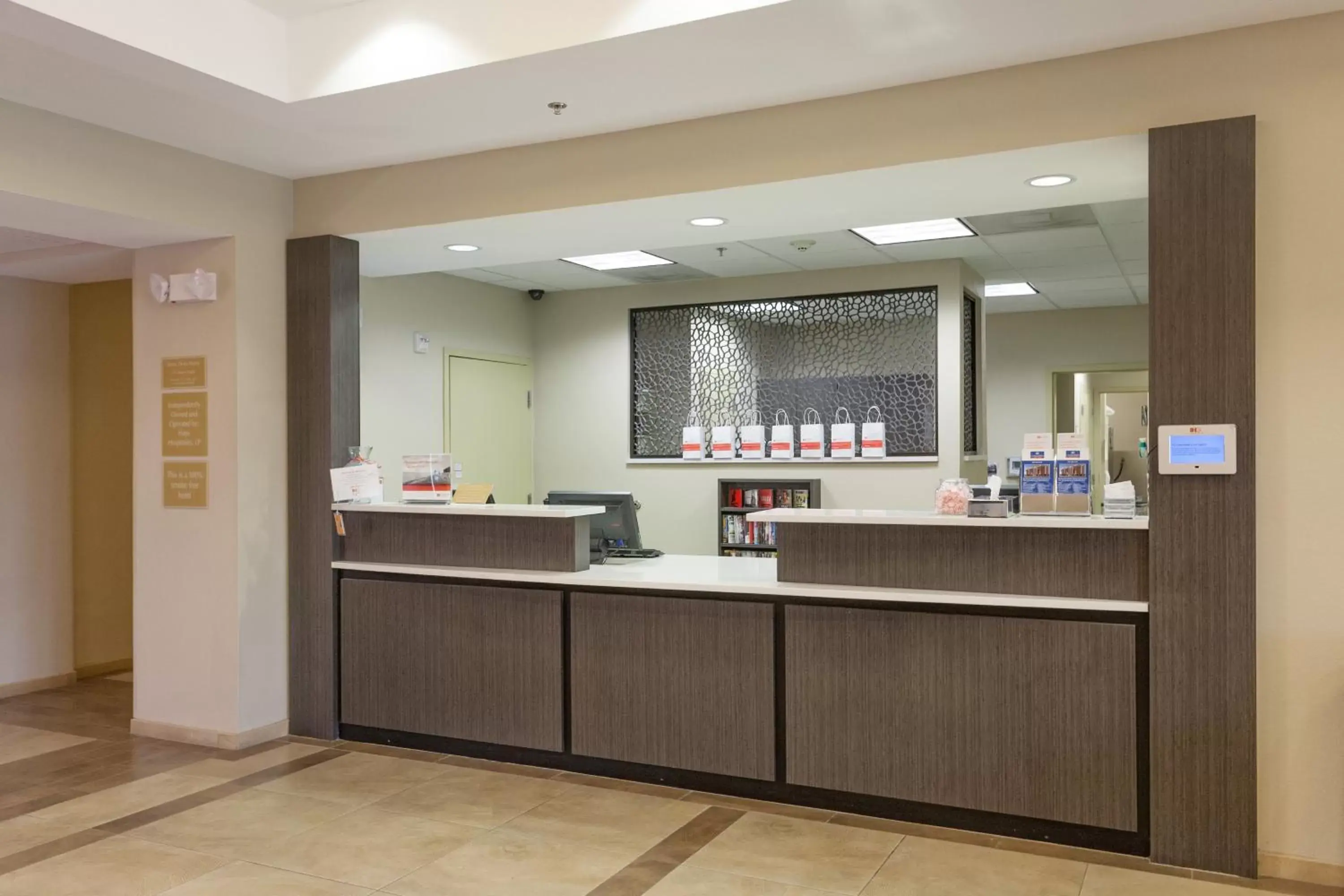 Property building, Lobby/Reception in Candlewood Suites San Marcos, an IHG Hotel