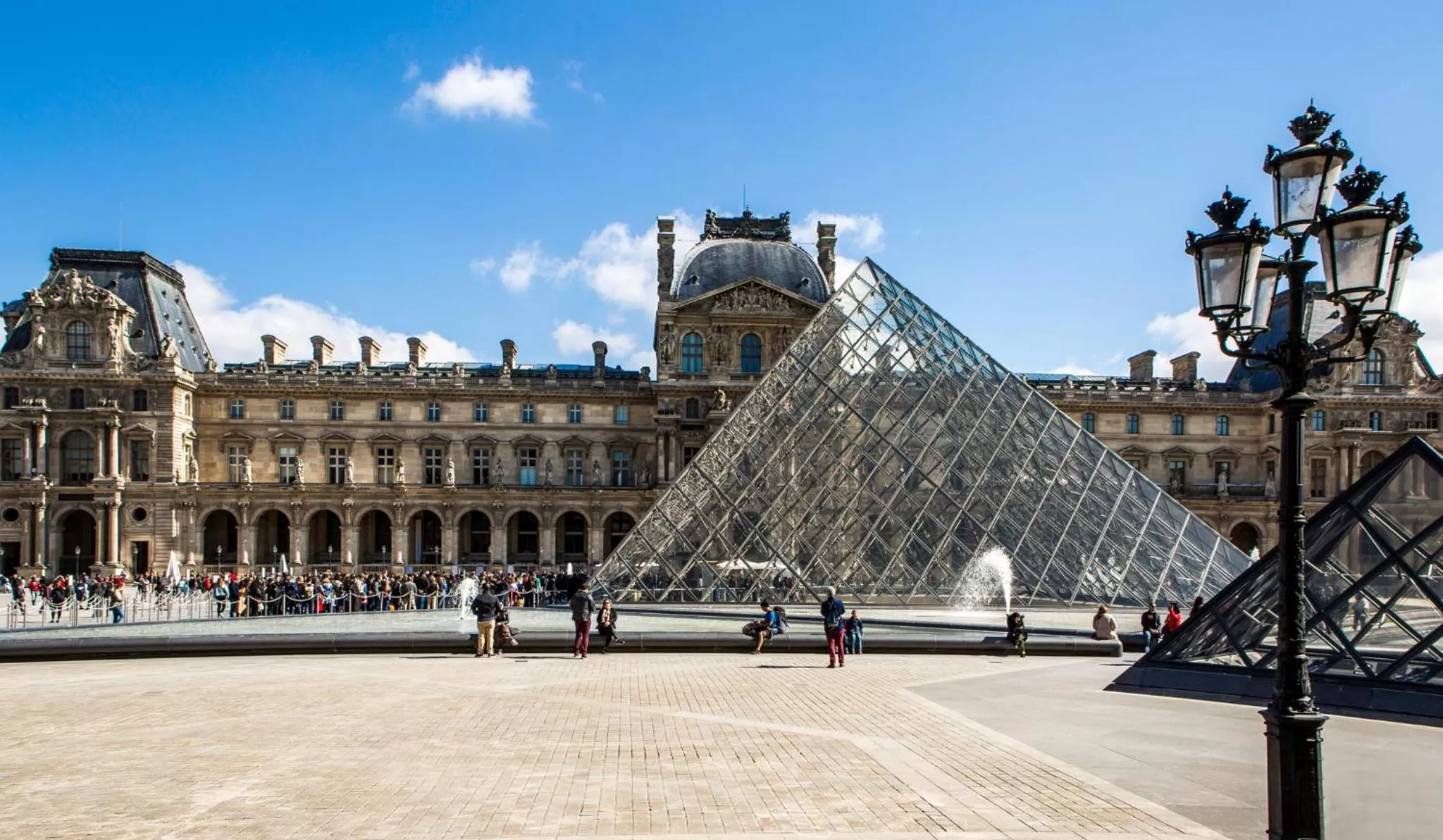 Nearby landmark in Mercure Paris La Défense