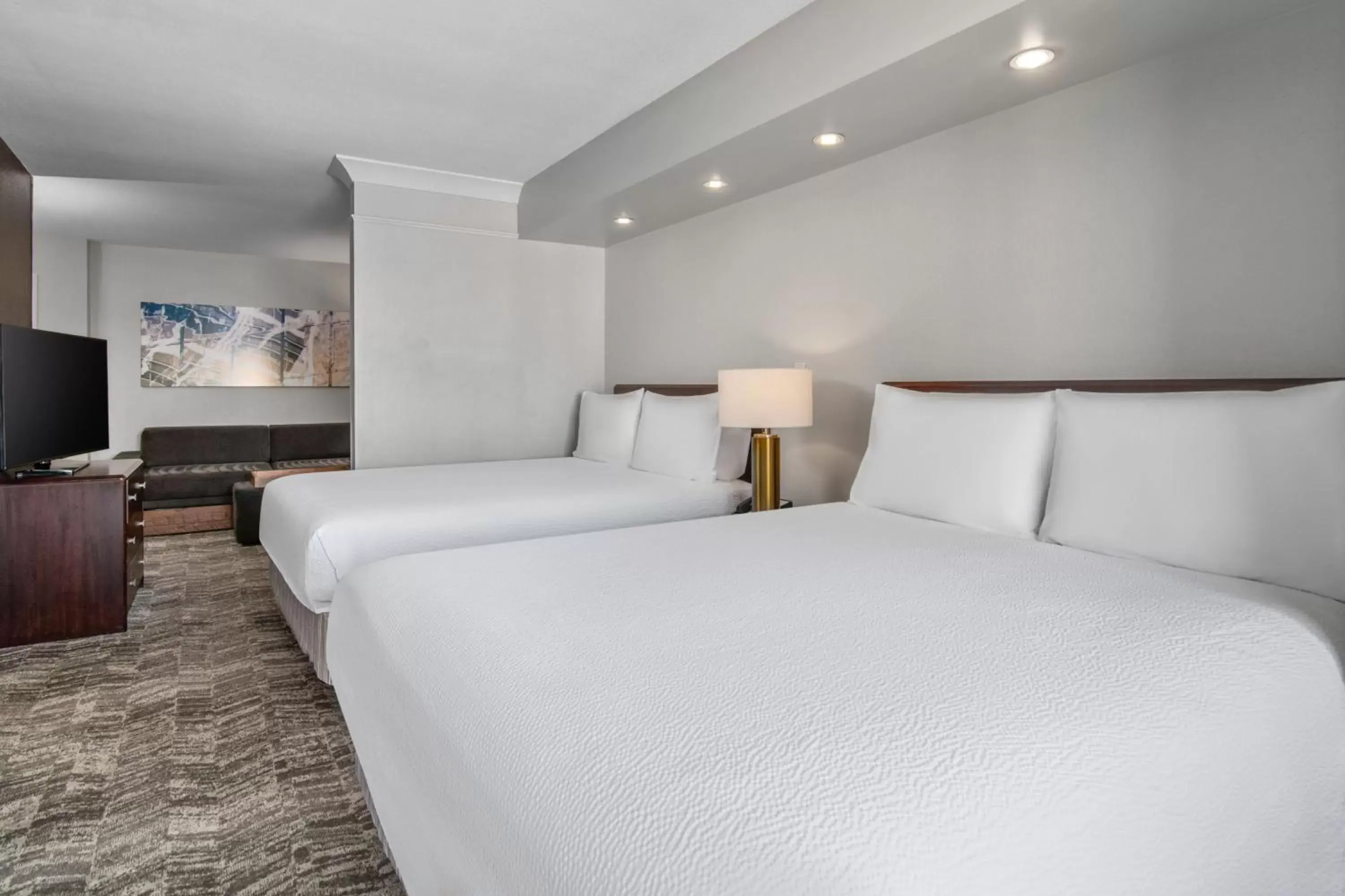 Photo of the whole room, Bed in SpringHill Suites Phoenix Glendale Sports & Entertainment District