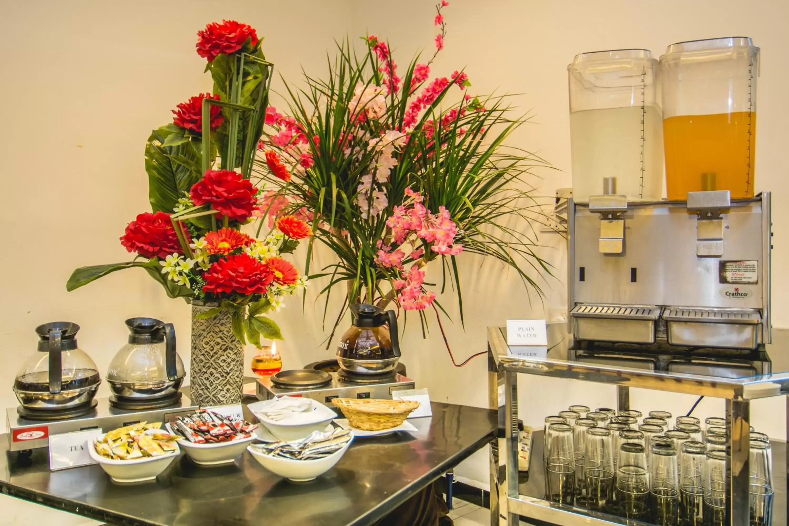 Restaurant/places to eat in Alia Residence Business Resort Restaurant/places to eat in Alia Residence Business Resort