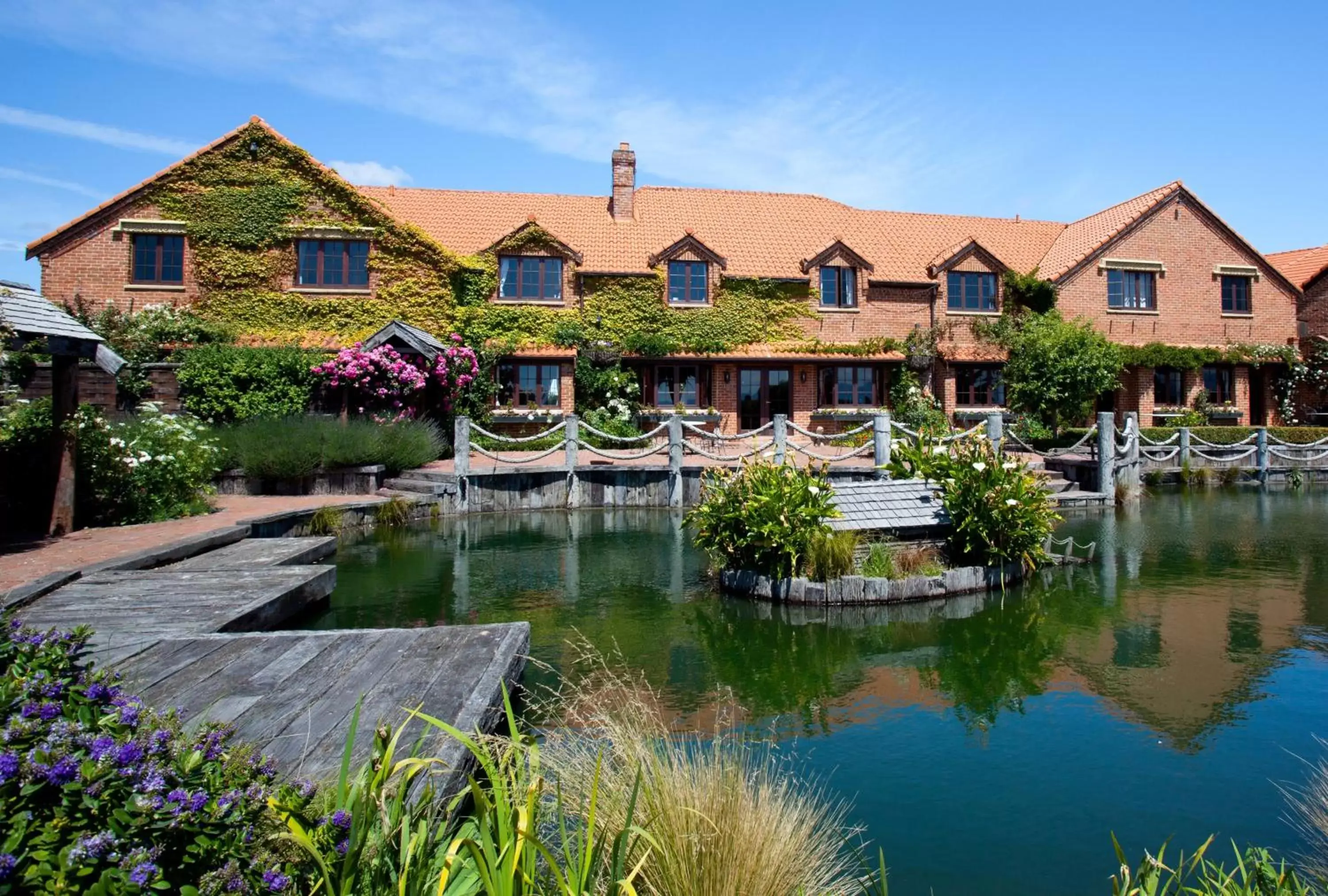 Property building in Grand Arden Monaco Nelson Property building in Grand Arden Monaco Nelson