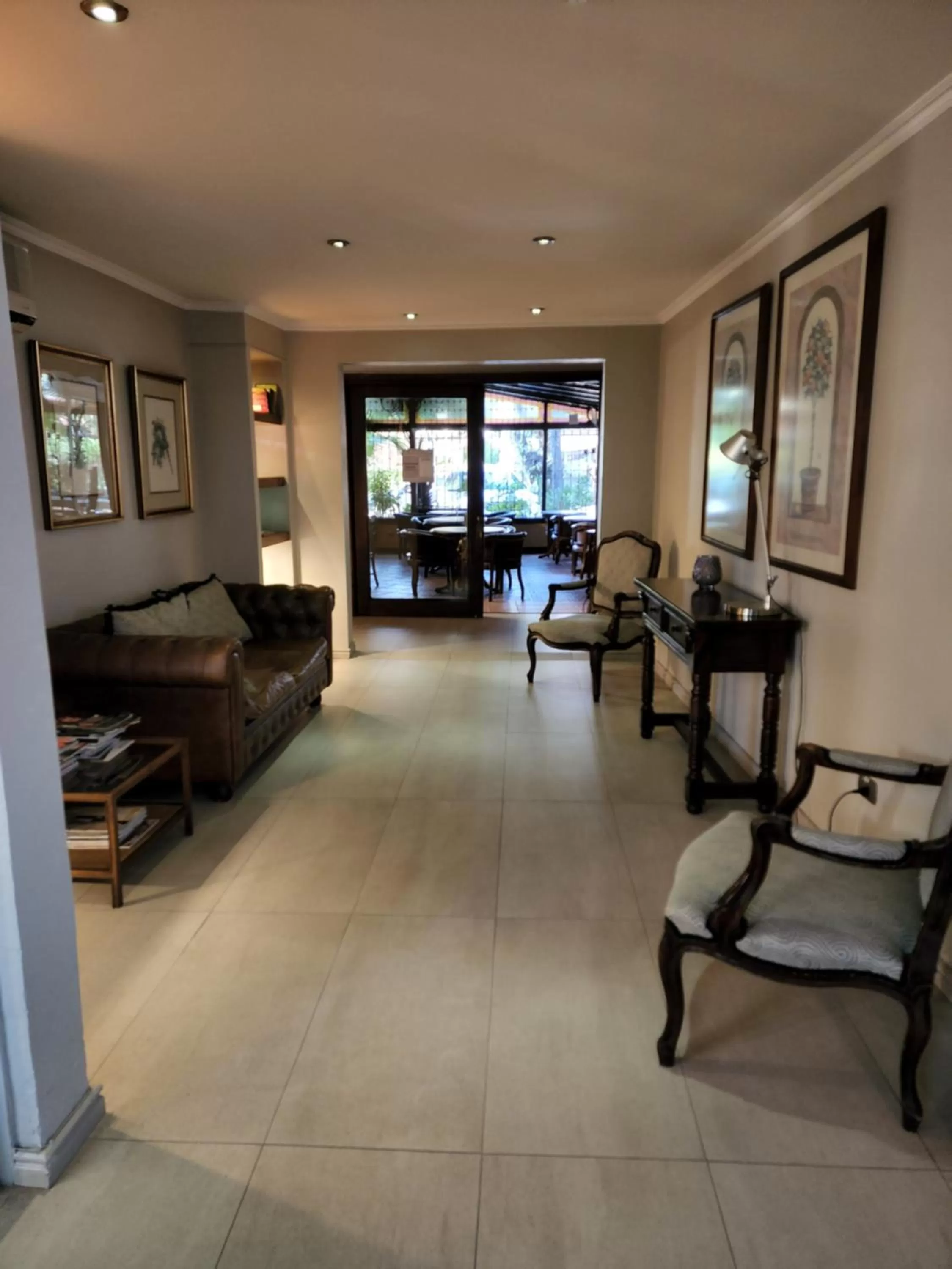 Seating Area in Hotel Los Españoles