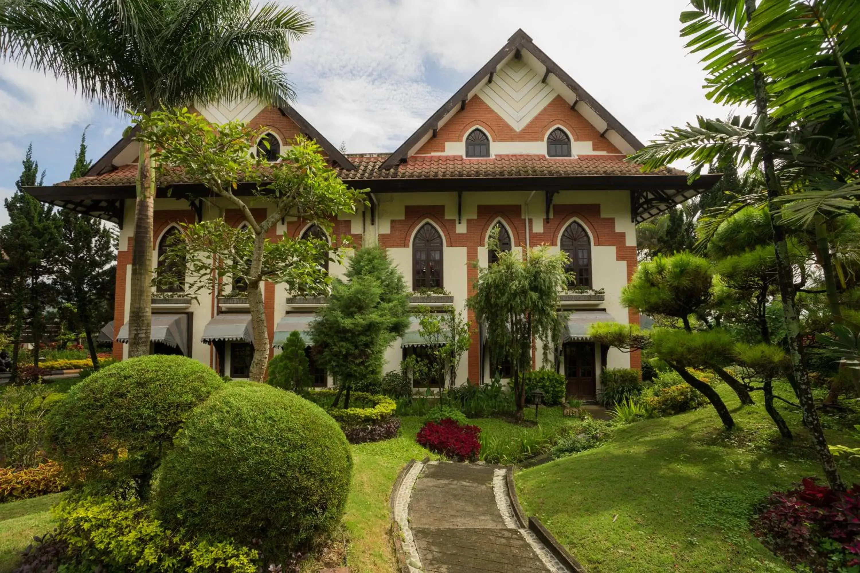 Garden, Property Building in Royal Orchids Garden Hotel & Condominium