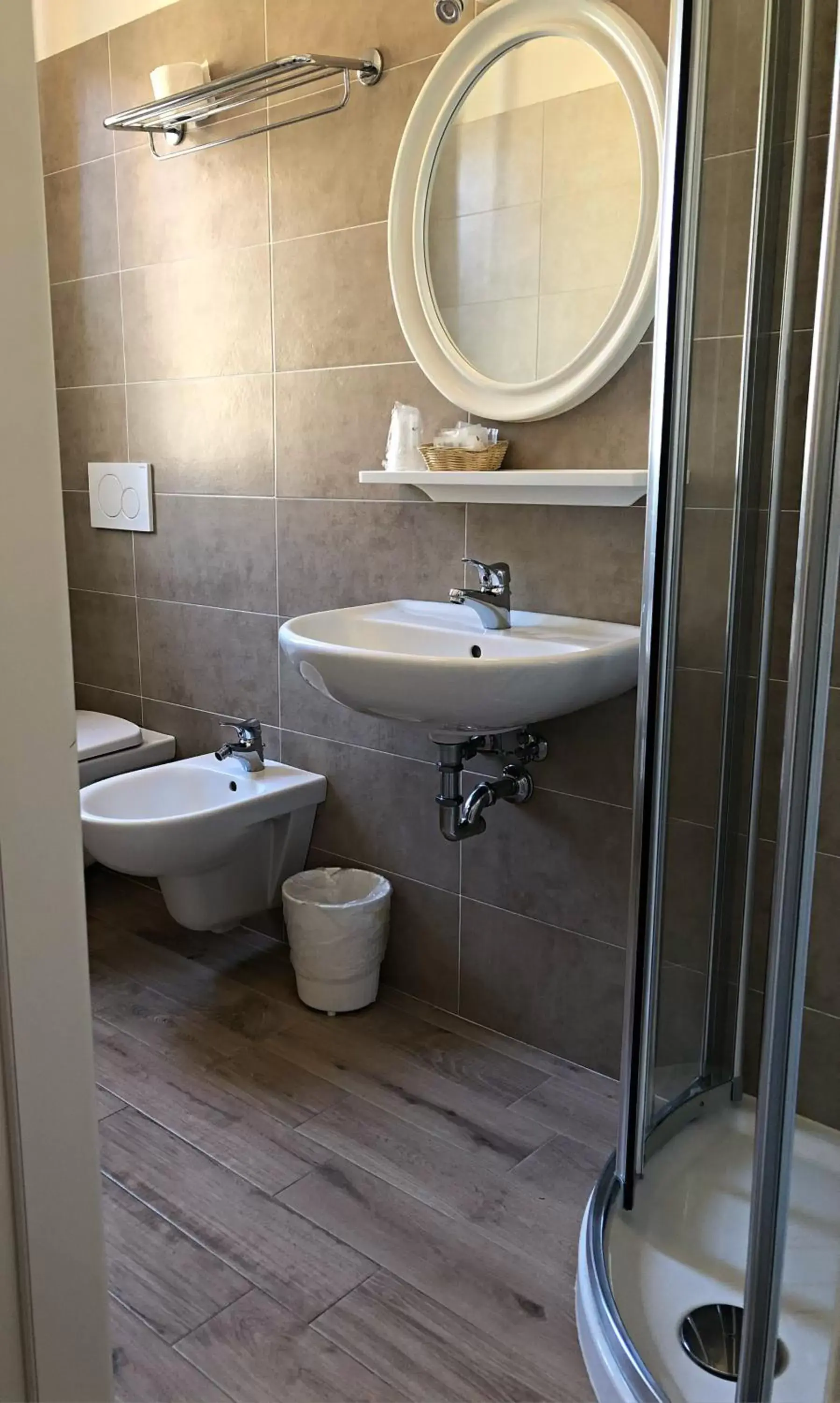 Bathroom in Hotel del Falco