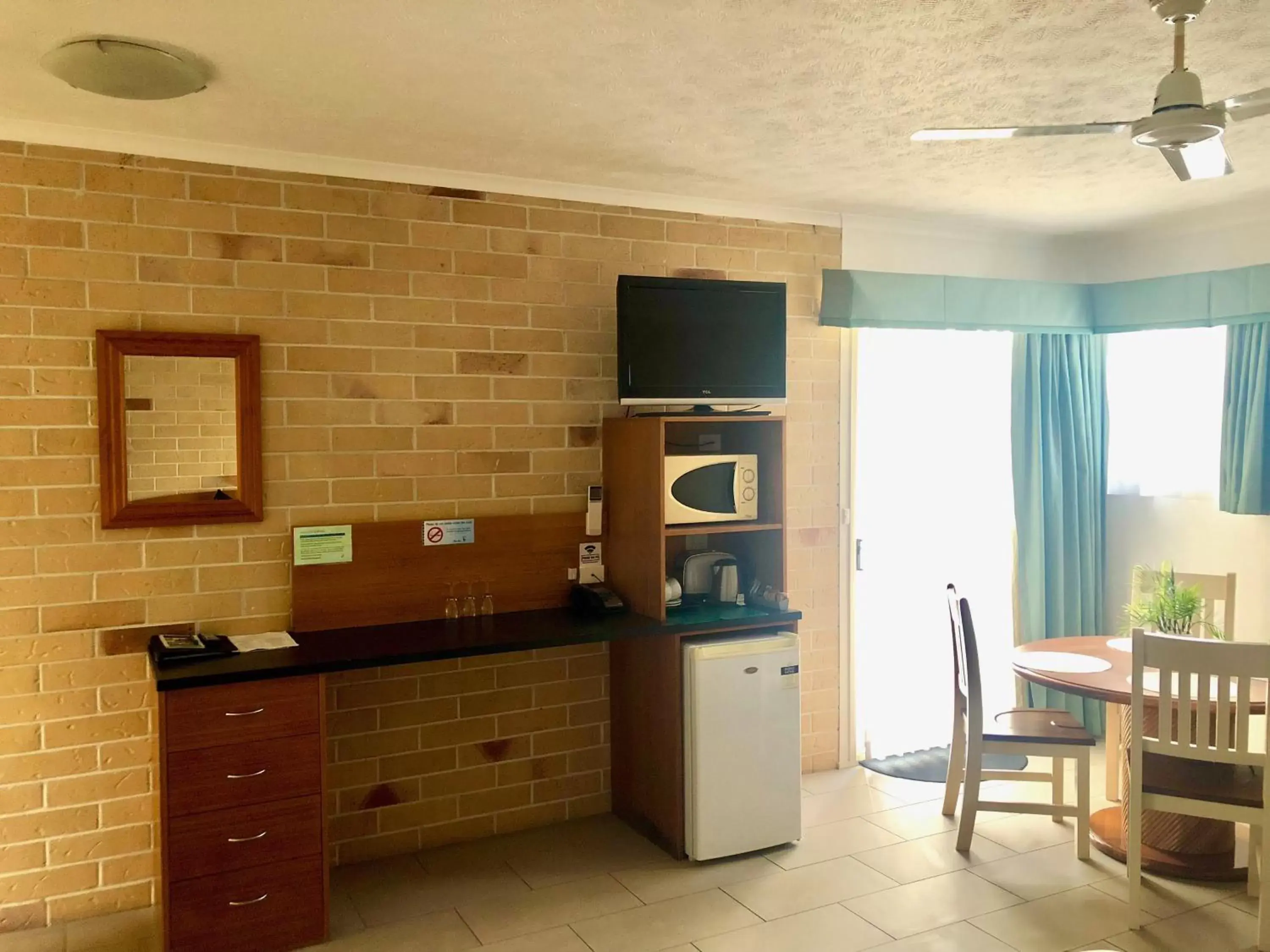 Studio 4 in Caboolture Riverlakes Boutique Motel Studio 4 in Caboolture Riverlakes Boutique Motel