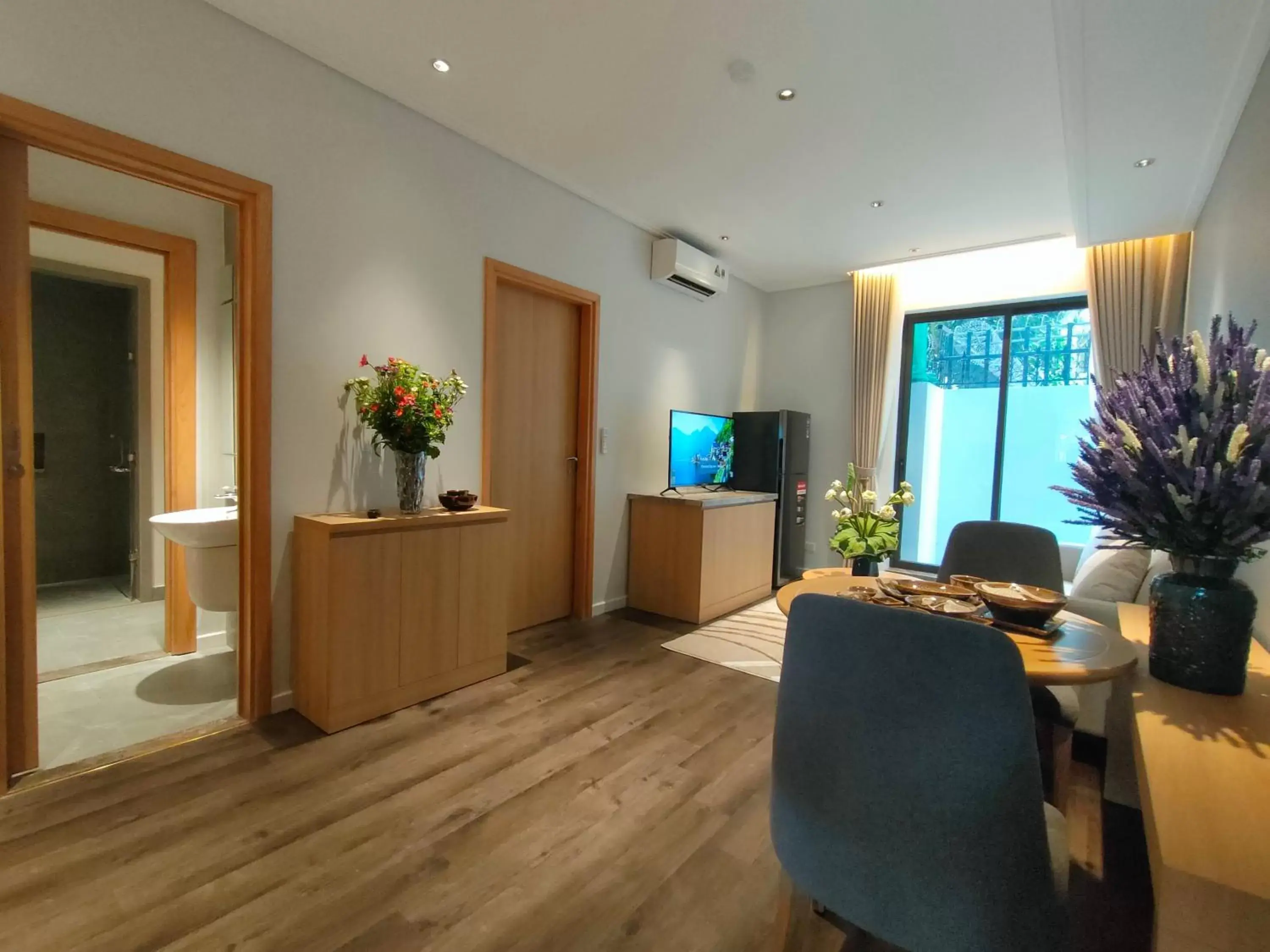 Standard Apartment in Hồng Gia Tuệ Lake View Standard Apartment in Hồng Gia Tuệ Lake View