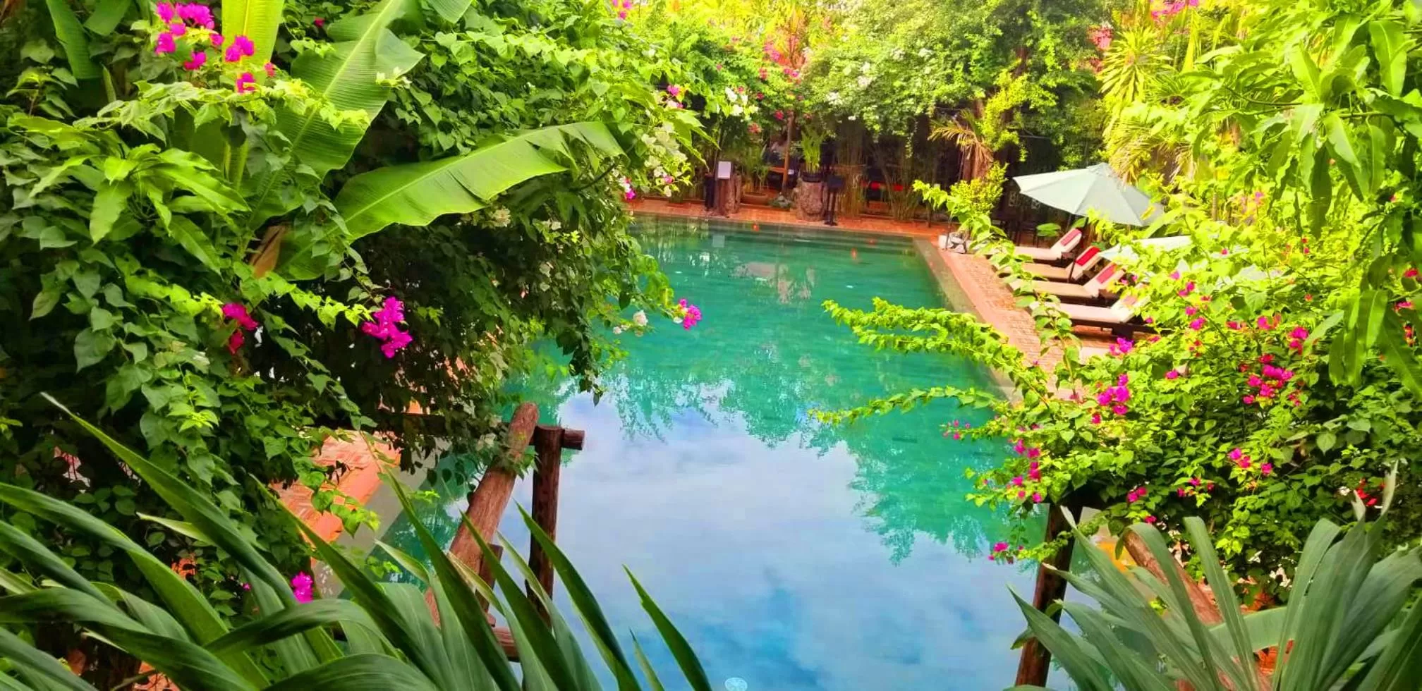 Swimming pool in La Niche D'angkor Boutique Hotel