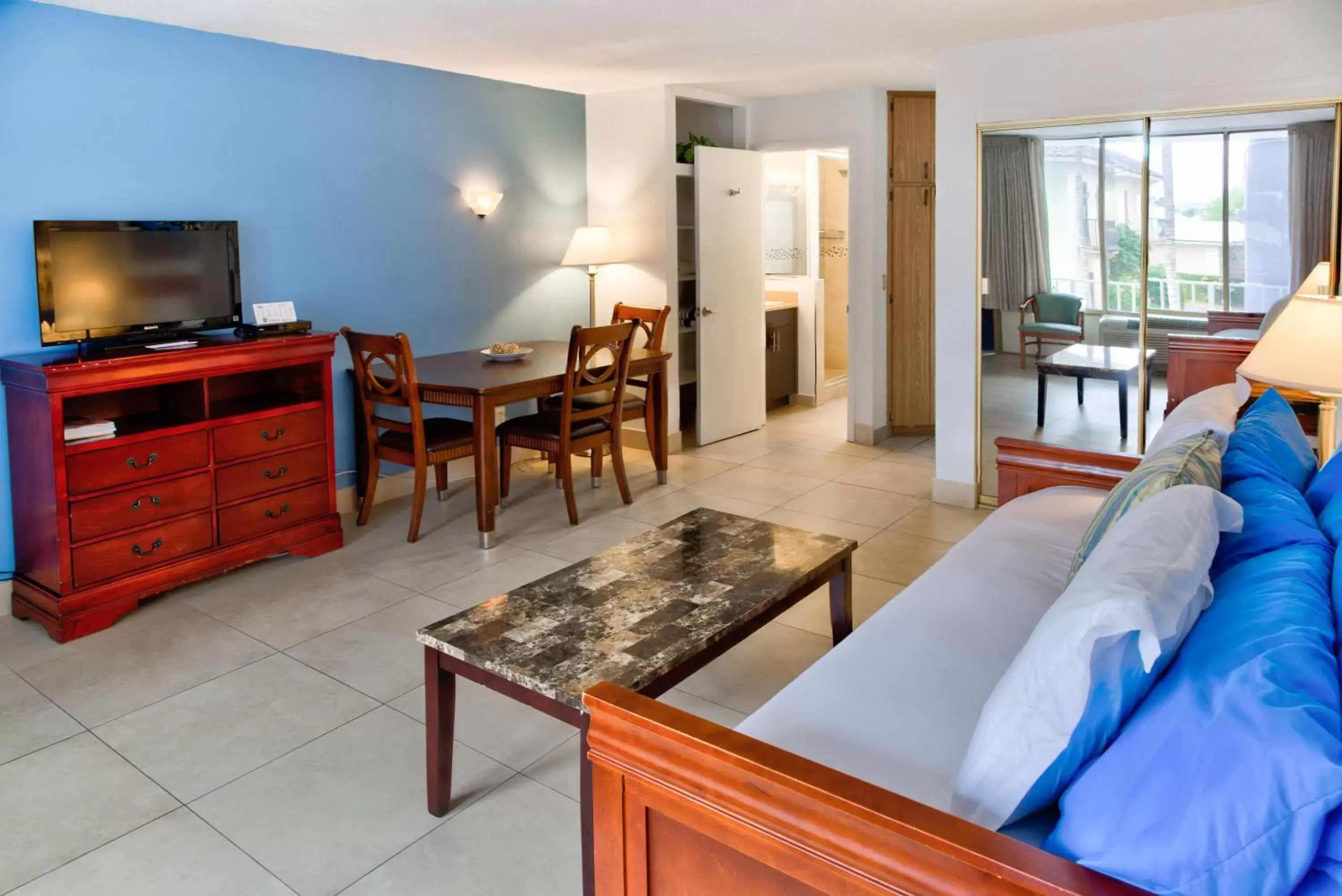 Two-Bedroom Apartment in Prestige Hotel Vero Beach