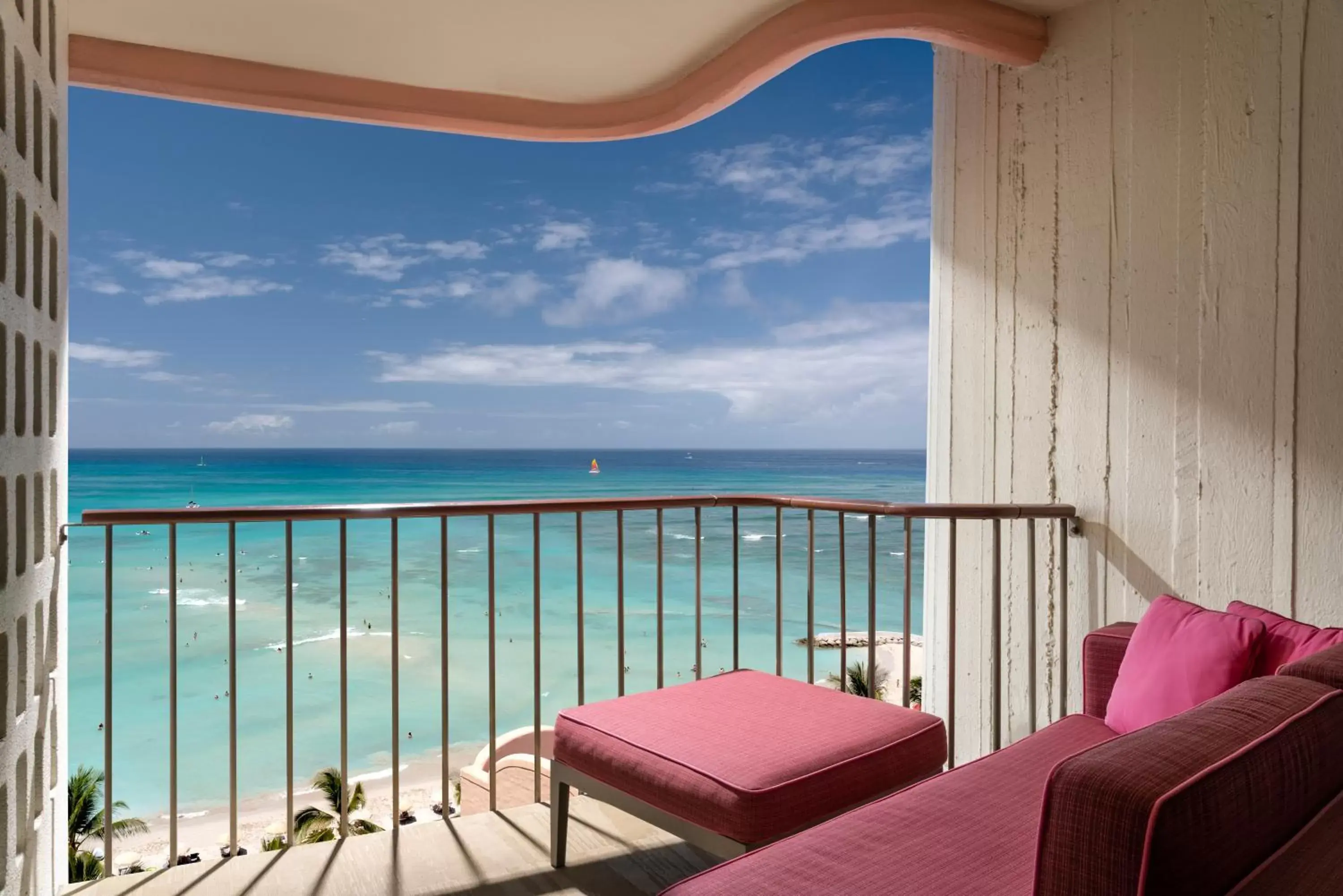 Balcony/Terrace in The Royal Hawaiian, A Luxury Collection Resort, Waikiki