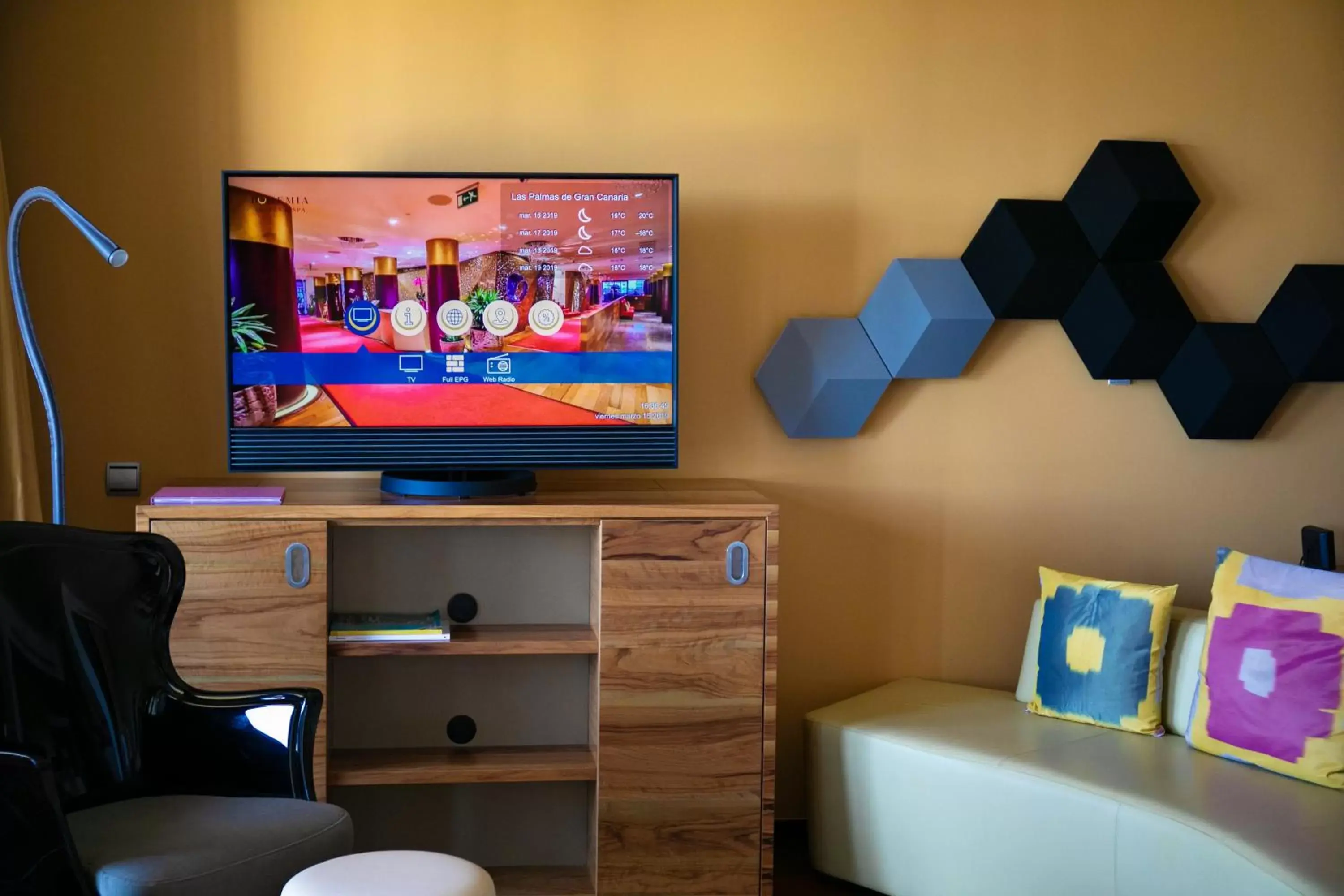 TV and multimedia, TV/Entertainment Center in Bohemia Suites & Spa - Adults Only