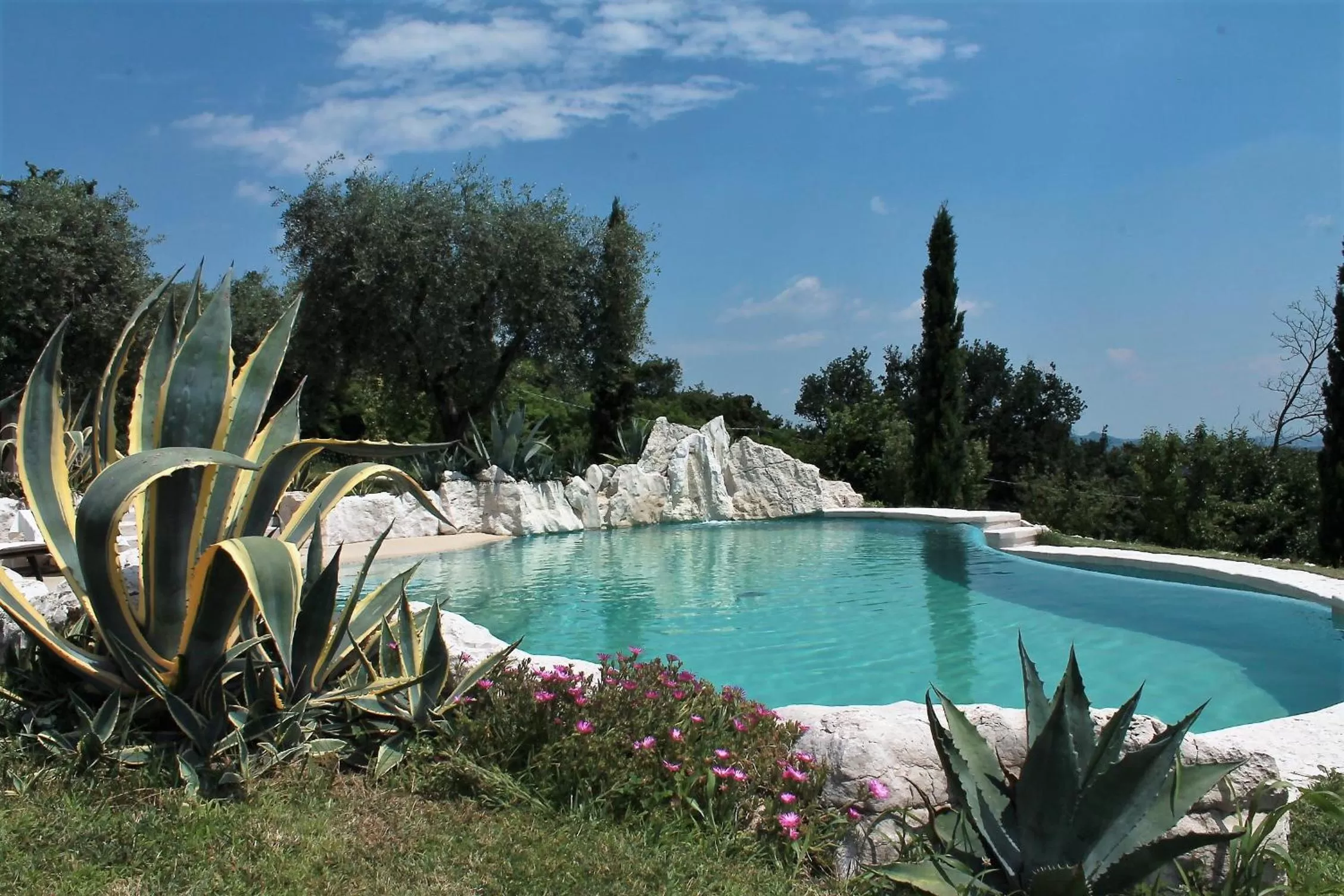 Pool view in B&B LE AGAVI