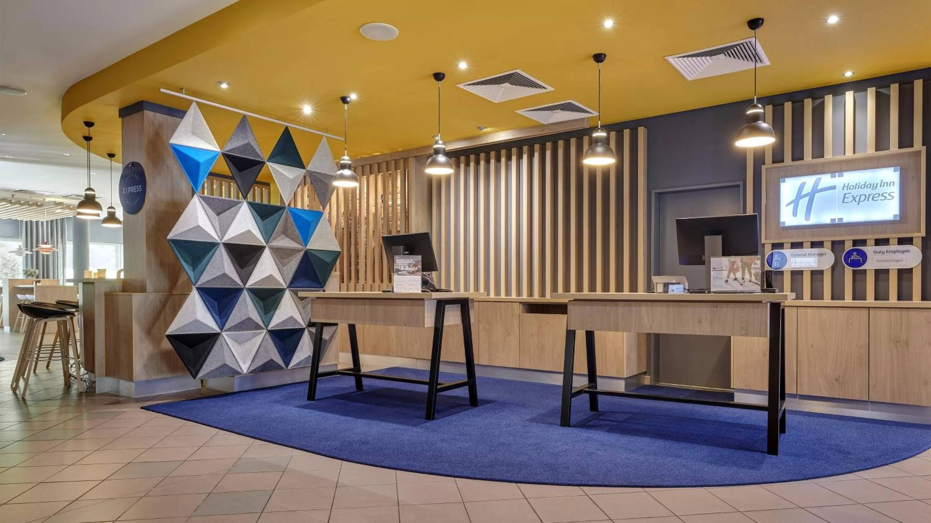 Property building in Holiday Inn Express Cologne Troisdorf by IHG