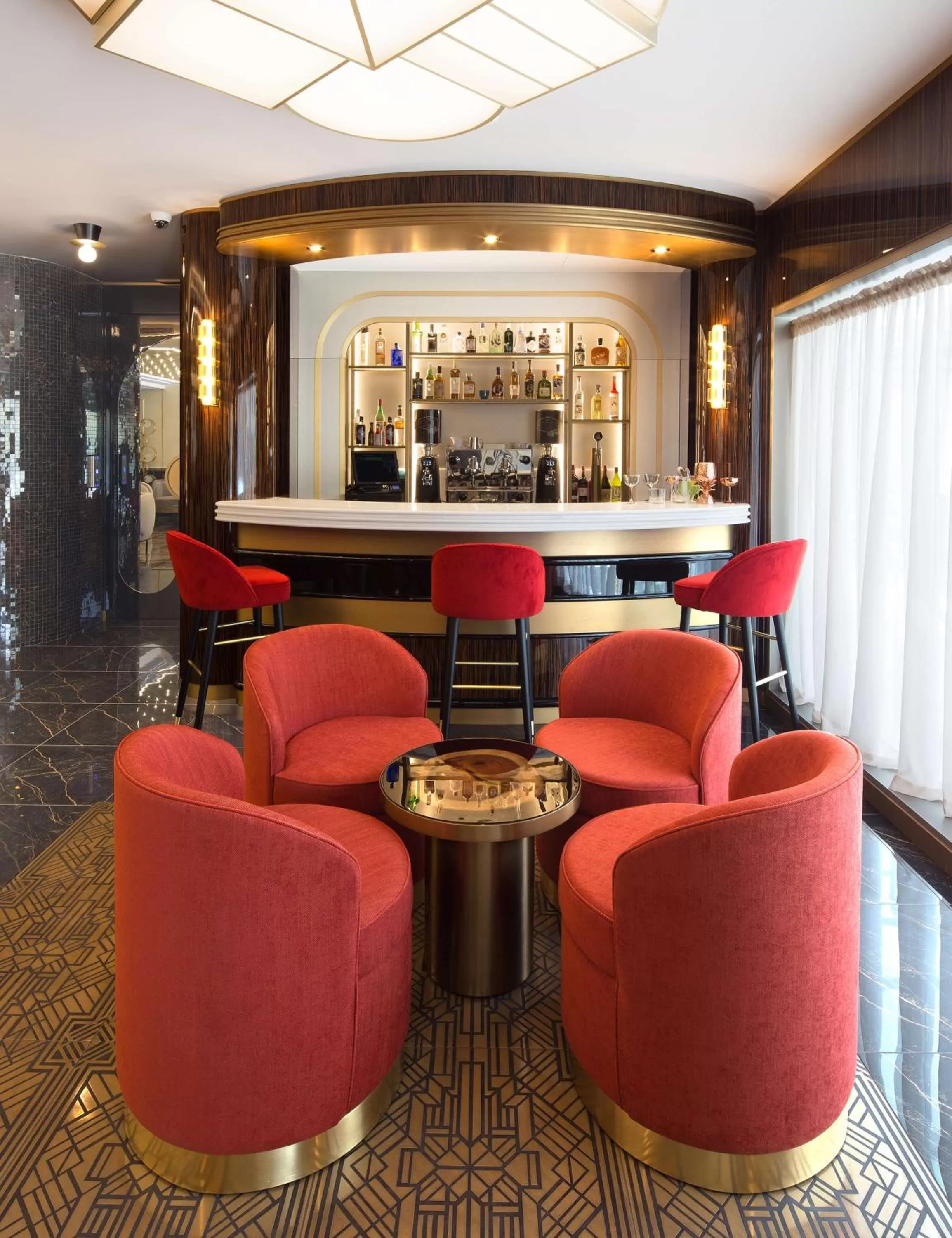 Lounge or bar in DoubleTree By Hilton A Coruña