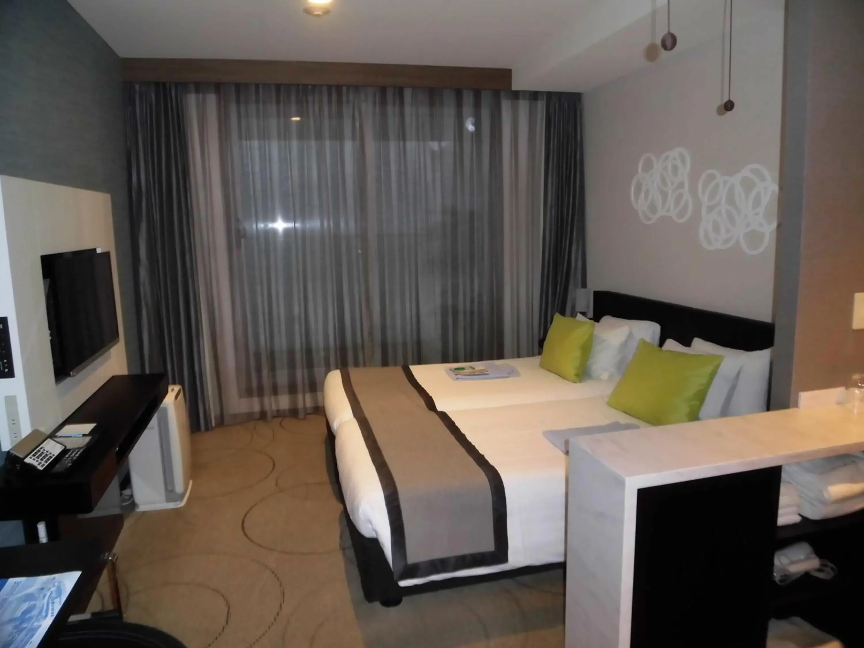 Photo of the whole room, Bed in Futakotamagawa Excel Hotel Tokyu Photo of the whole room, Bed in Futakotamagawa Excel Hotel Tokyu