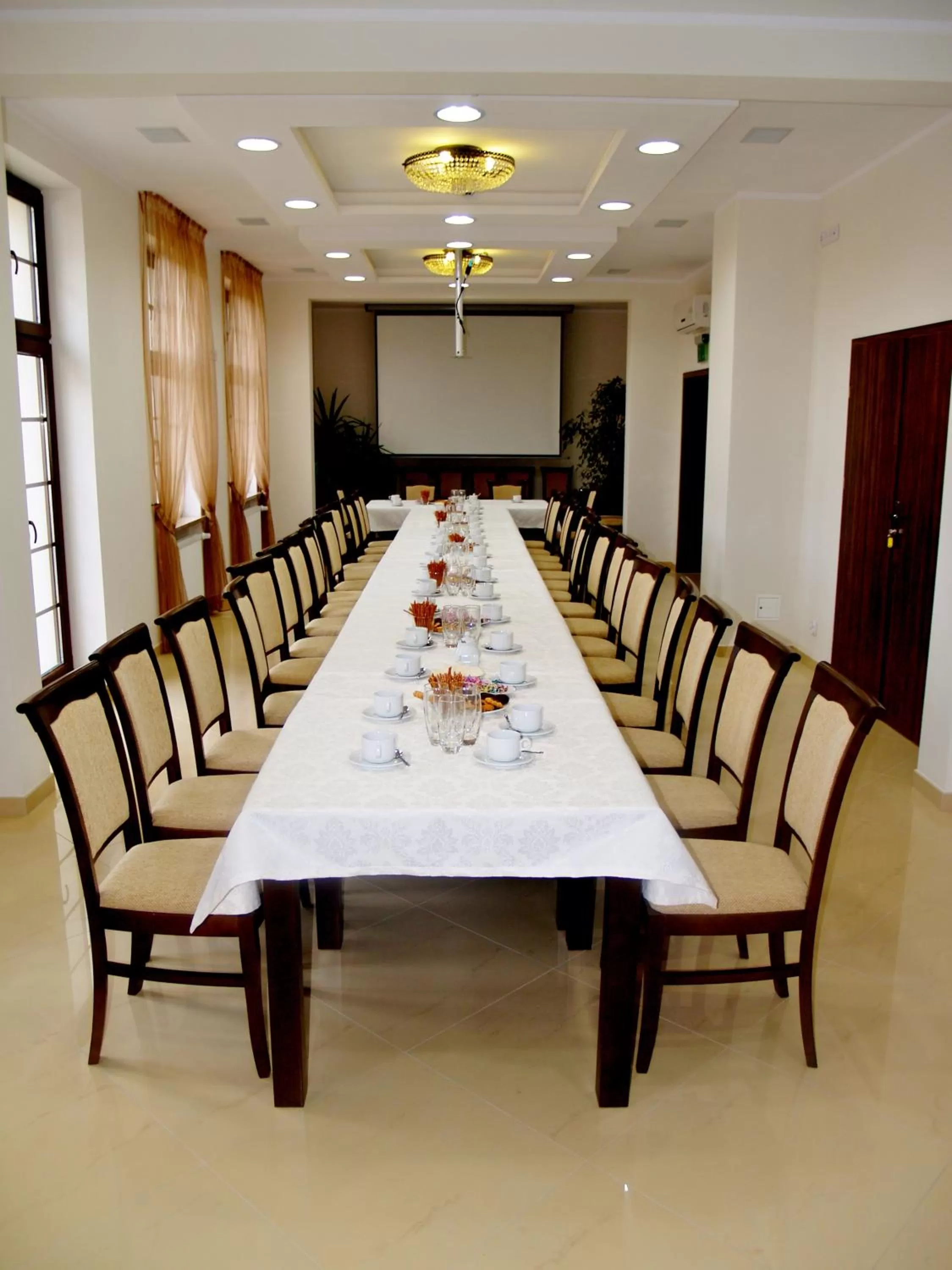 Banquet/Function facilities in Hotel Świętoborzec