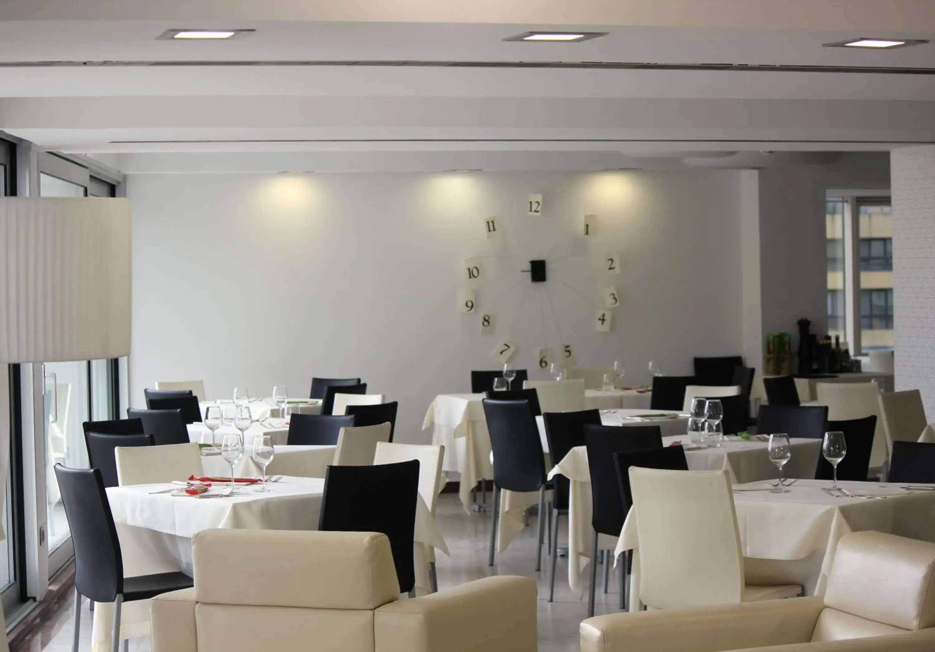 Banquet/Function facilities, Restaurant/Places to Eat in Mediterraneo Palace Hotel