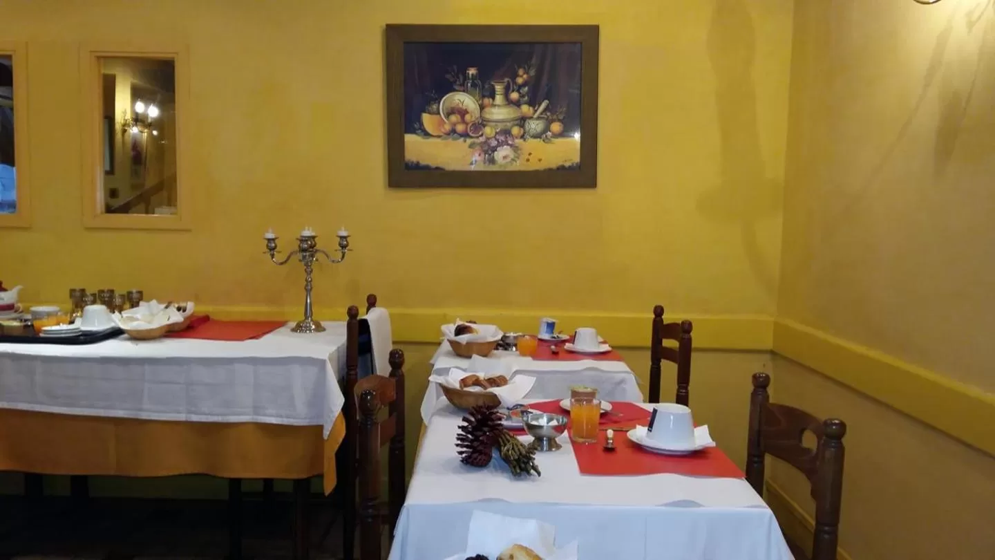 Continental breakfast in Hôtel Saint Vincent