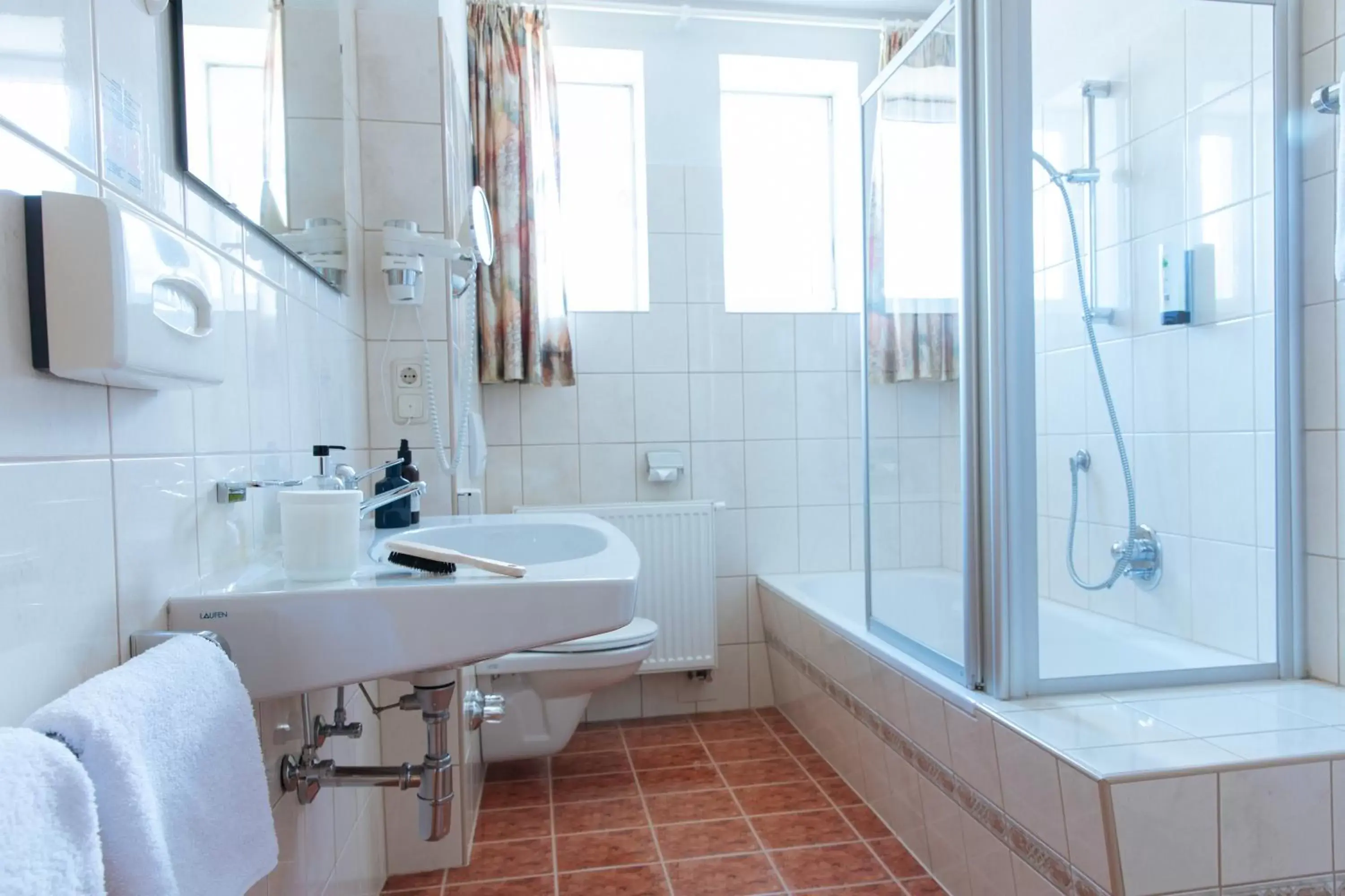 Bathroom in Hotel Sonnenspitze