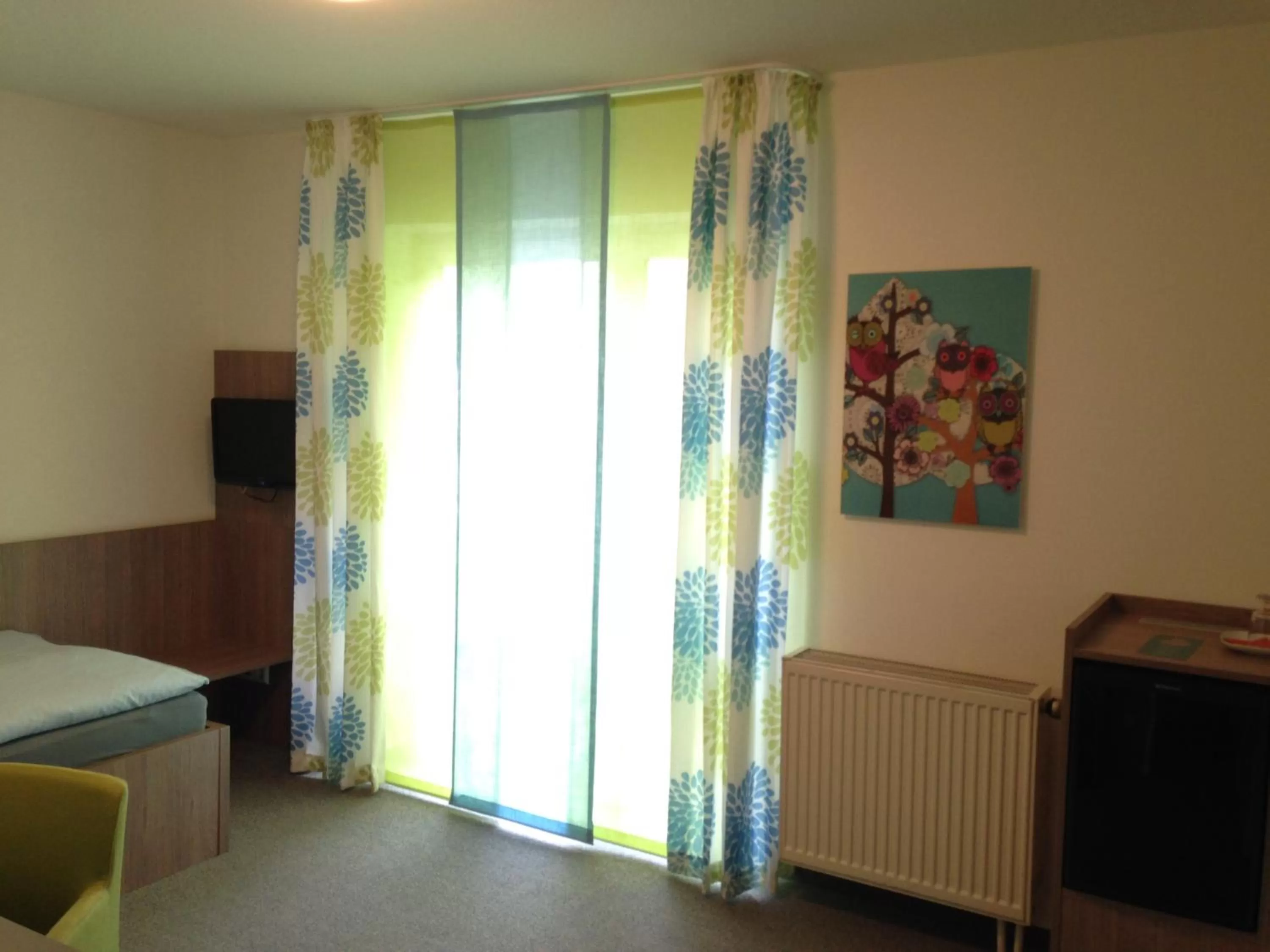 Photo of the whole room, Bed in Hotel Astra Rastatt