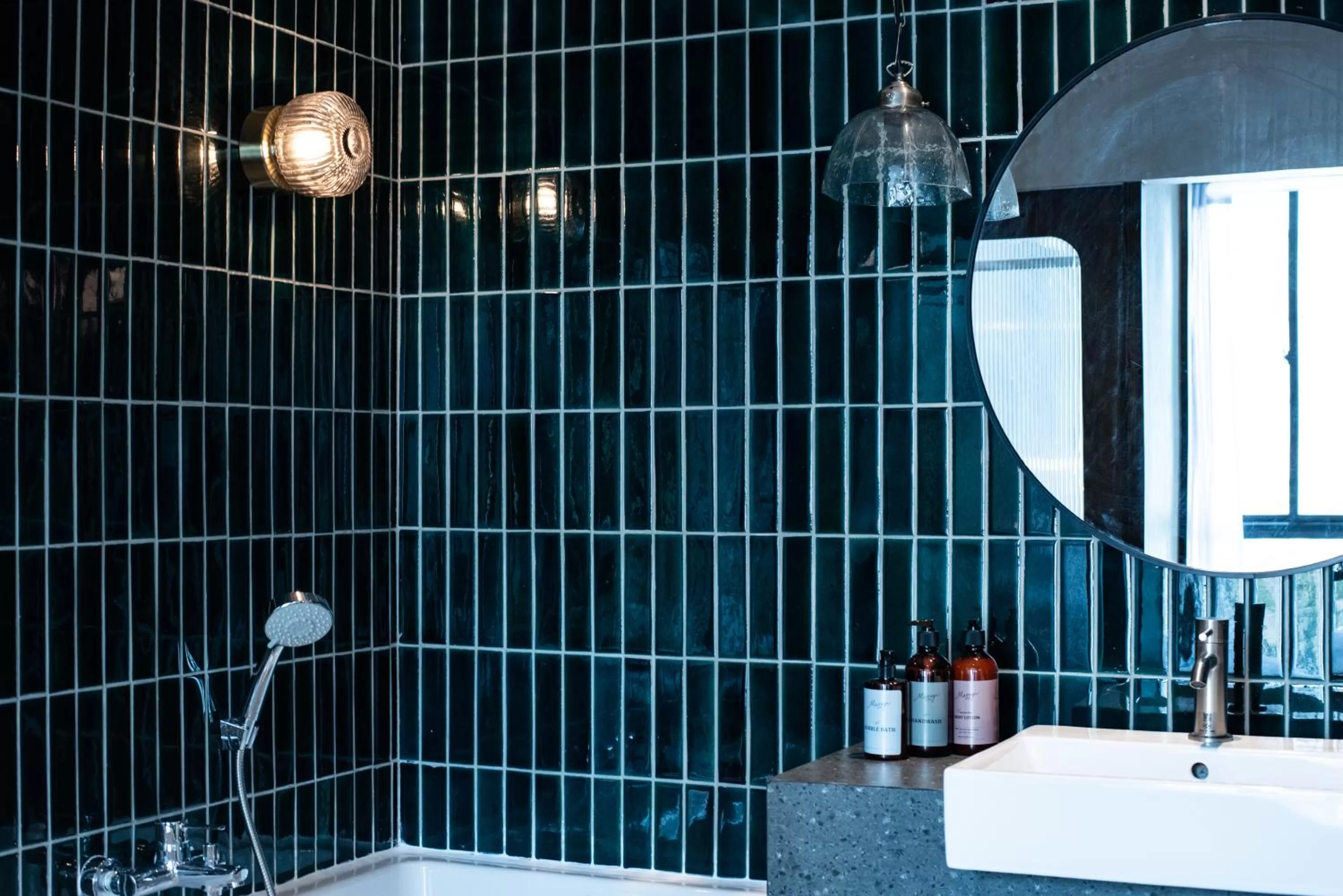 Bathroom in karaarom hotel