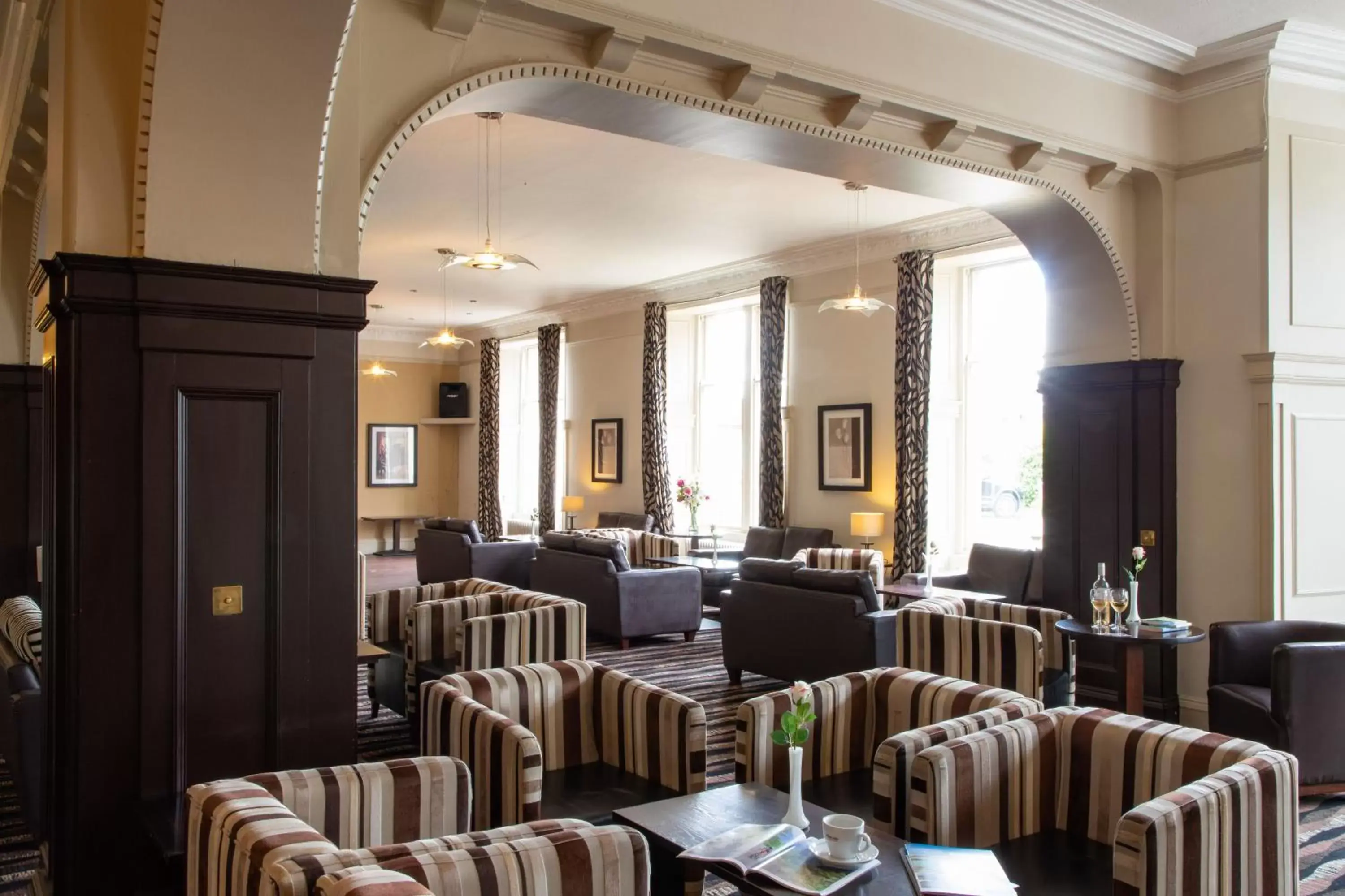 Lounge or bar, Restaurant/Places to Eat in The Pitlochry Hydro Hotel