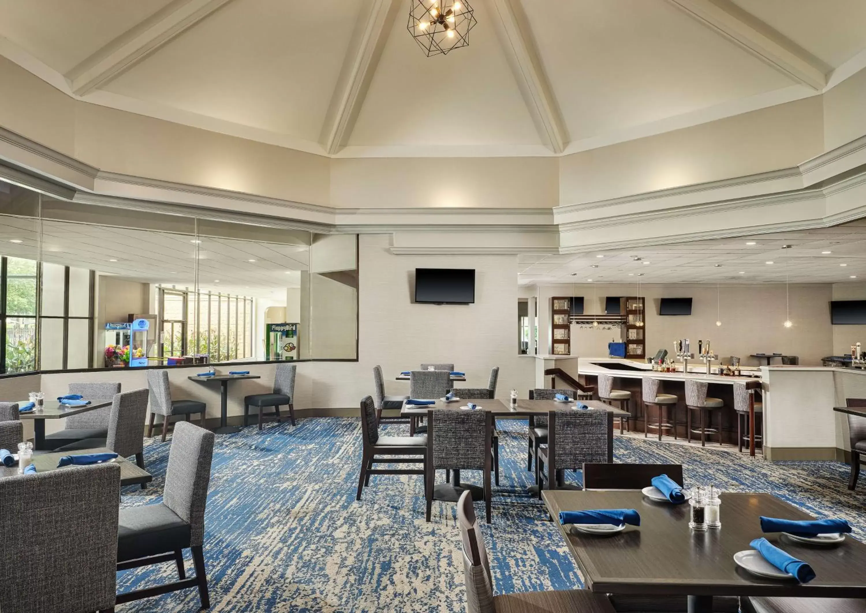 Lounge or bar, Restaurant/Places to Eat in Doubletree by Hilton Hotel Williamsburg