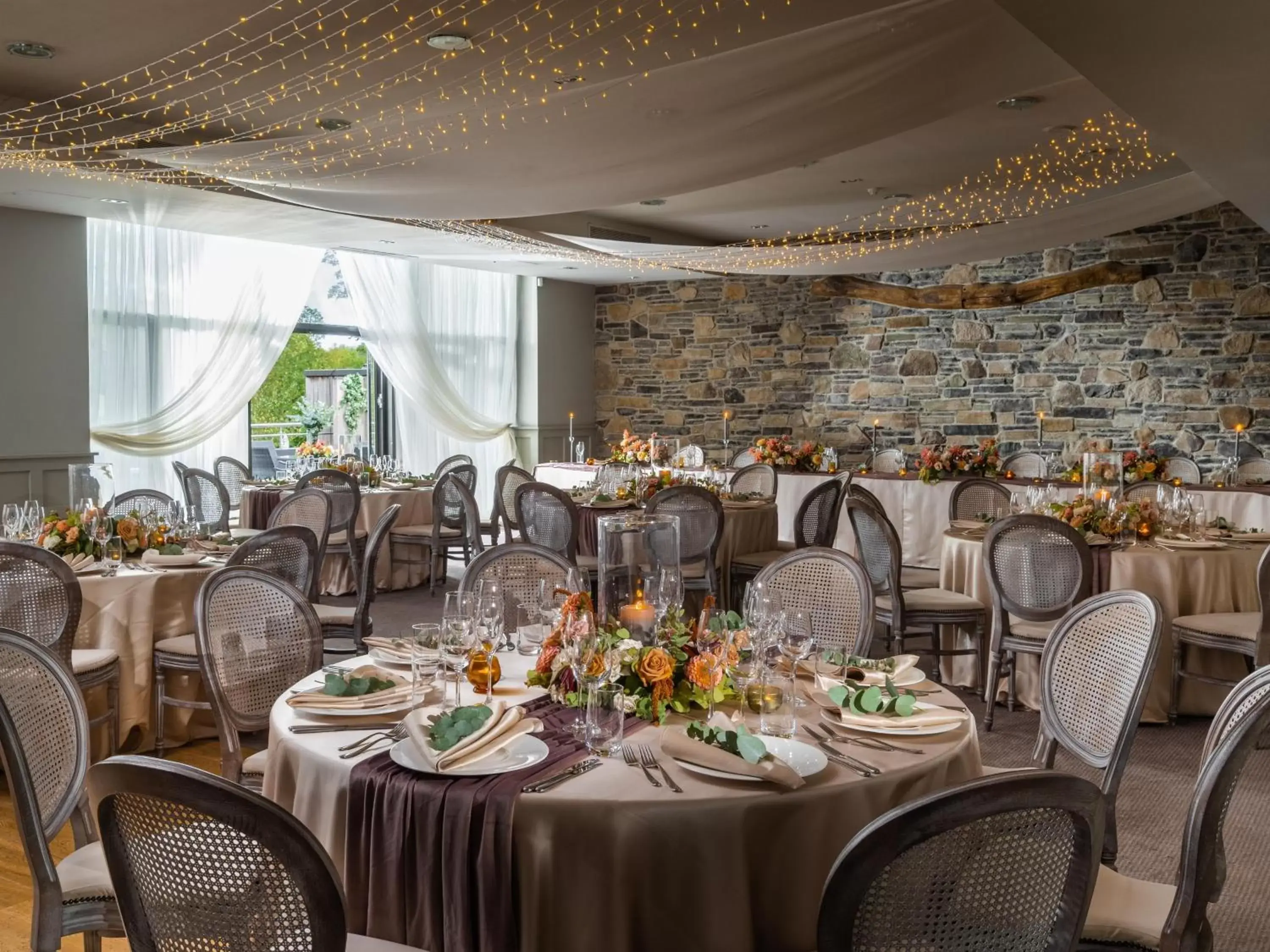 wedding, Restaurant/Places to Eat in Clandeboye Lodge Hotel